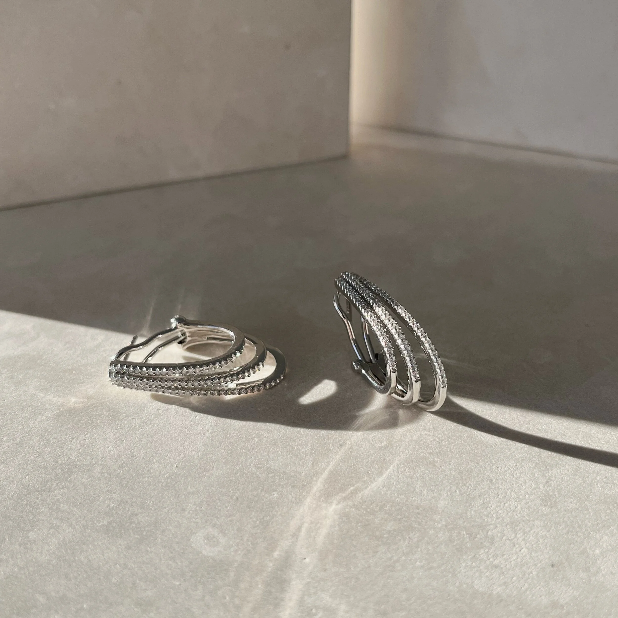 E8AA9351-DA55-4706-A2ED-77C7F1FBBD0C