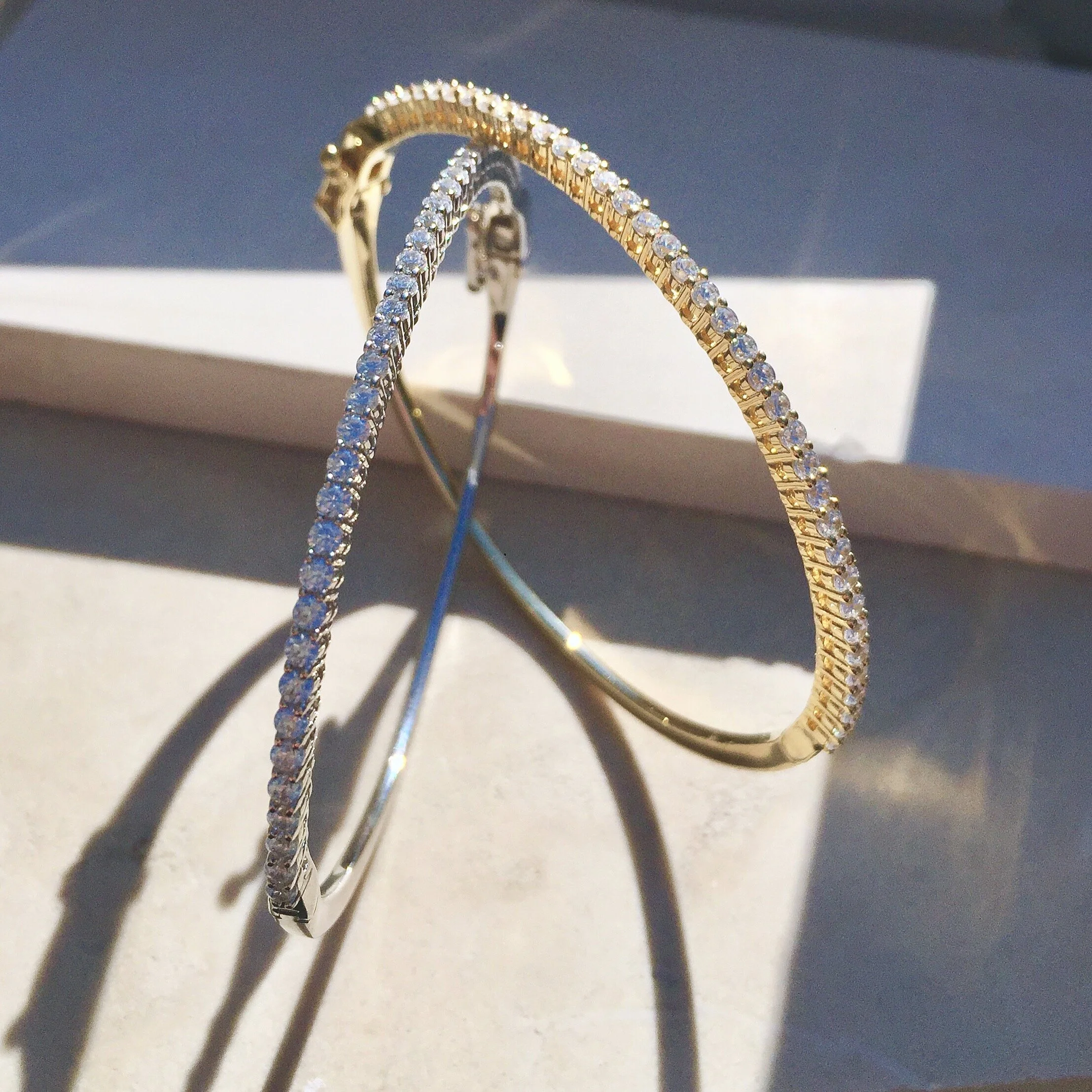 60C297F1-FC9A-435D-9A1A-2CE05A7C7D66