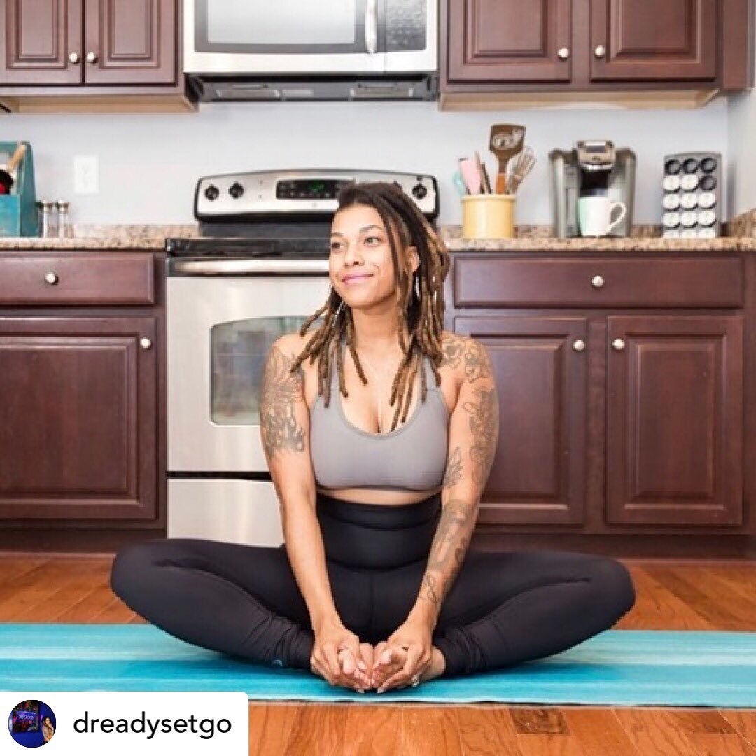 We ❤️ ❤️❤️ when our customers tag us. Thanks @dreadysetgo  for the shout-out 🙌🏾 &ldquo;Sit, reflect, give thanks, smile, repeat 🧘🏽&zwj;♀️&rdquo; Shop @prende.pants and use promo code &ldquo;MJYOGA&rdquo; for free shipping on your order at prendep