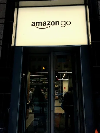 The storefront to Amazon Go’s first Chicago location in the Loop