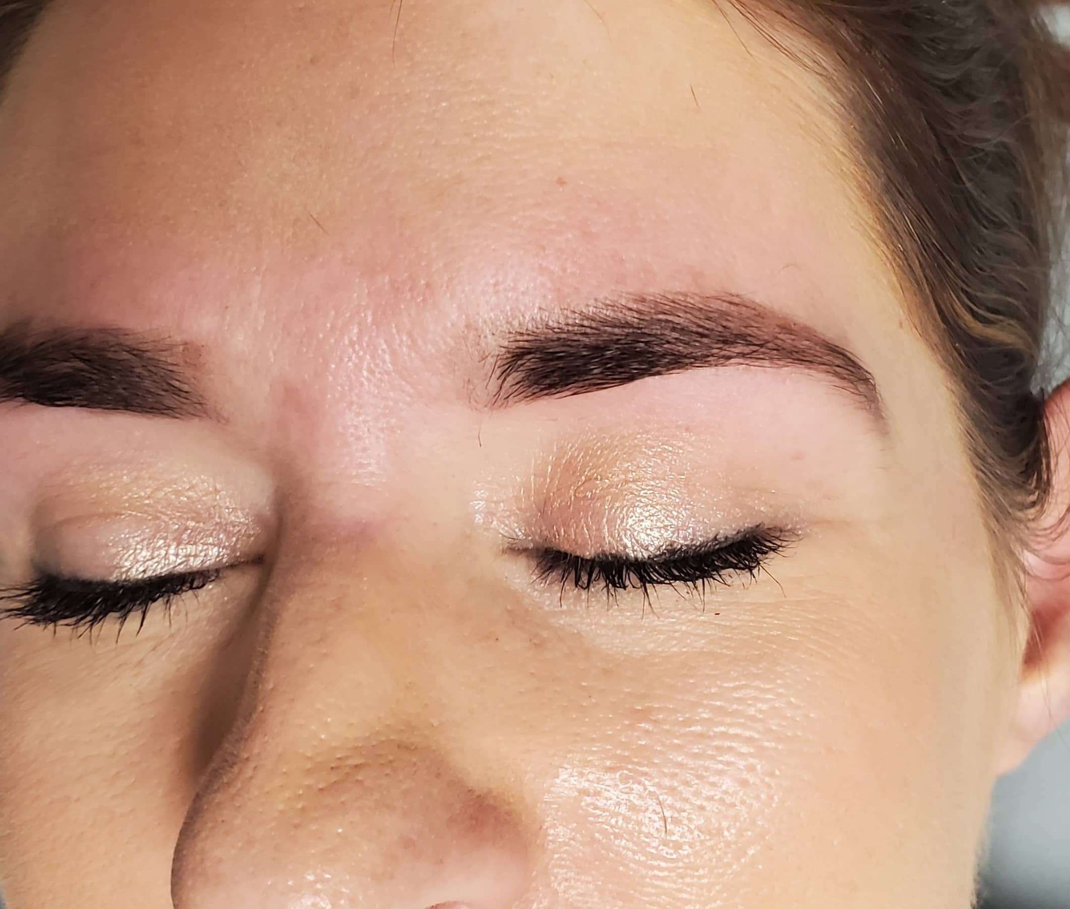 Brow shaping and tint