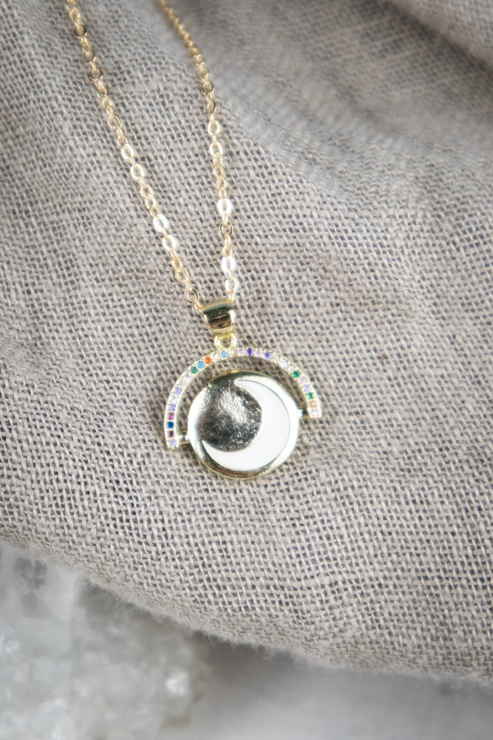 AECDB9F8-3D27-46E7-9B5D-4CA7D375C10C