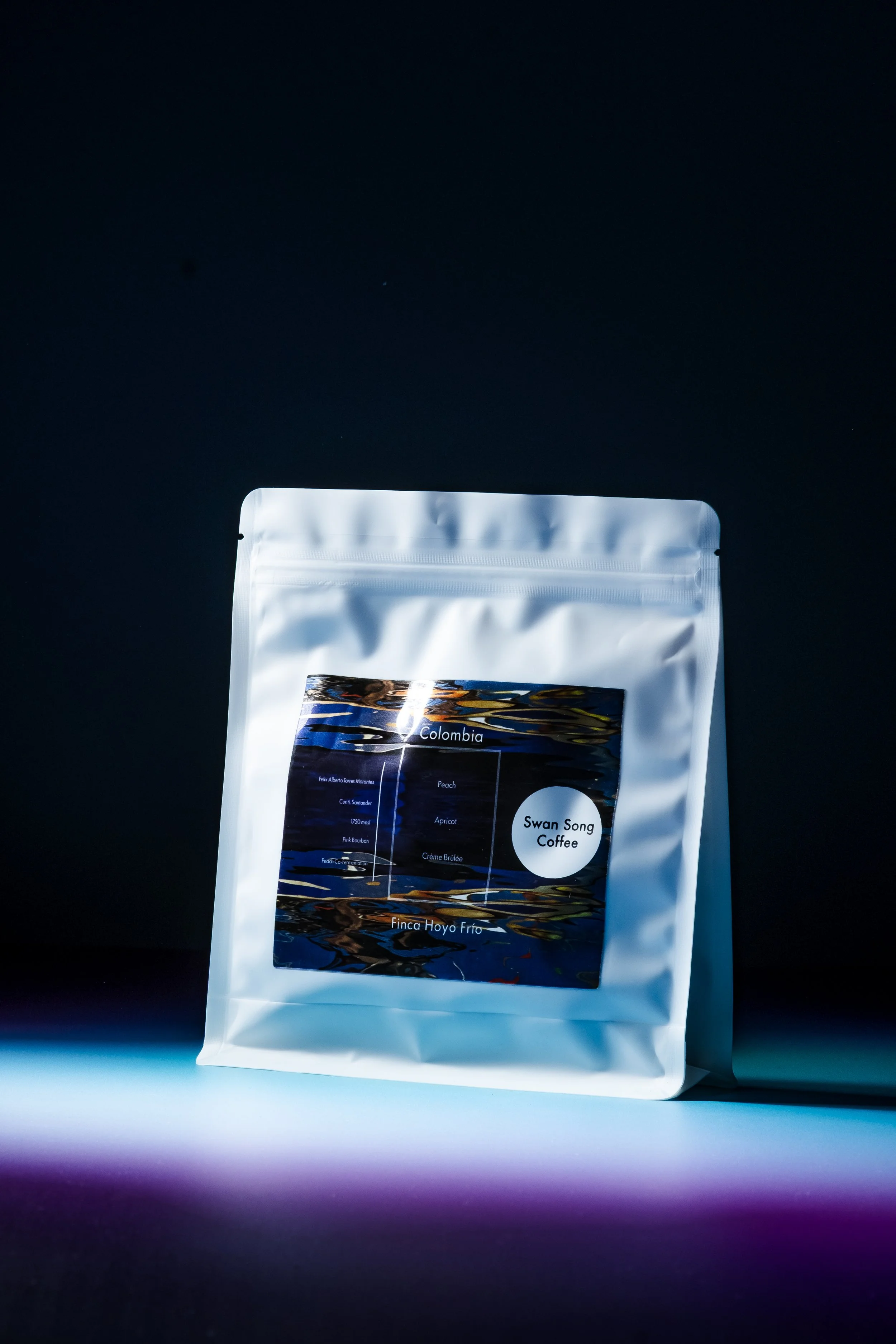 Colombia Finca Hoyo Frío. Peach Co-fermentation. Rosado