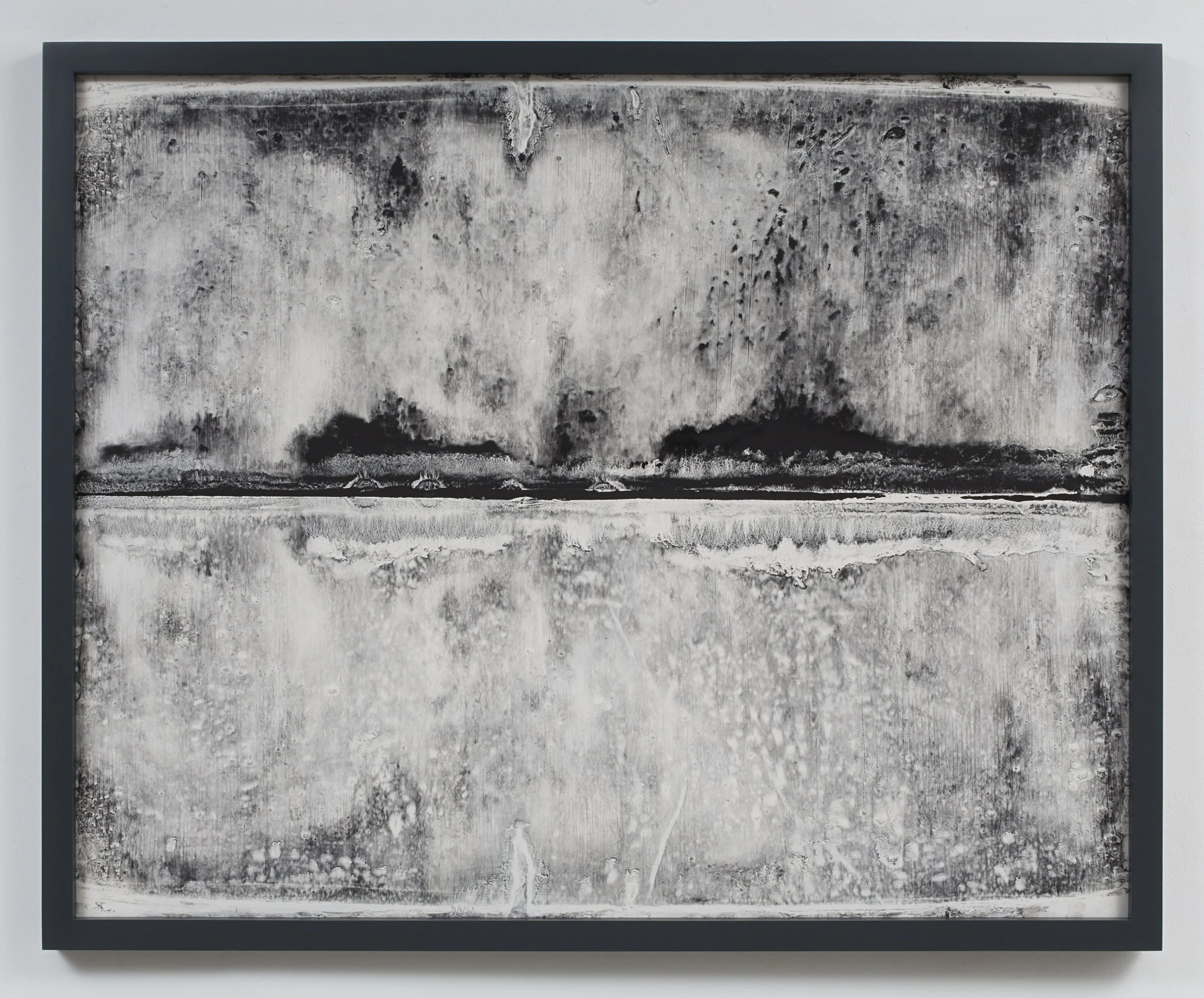 Marine, Paysage aux quatre soleils couchant, 2010 pigment sur papier 121,9 cm x 152,4 cm
