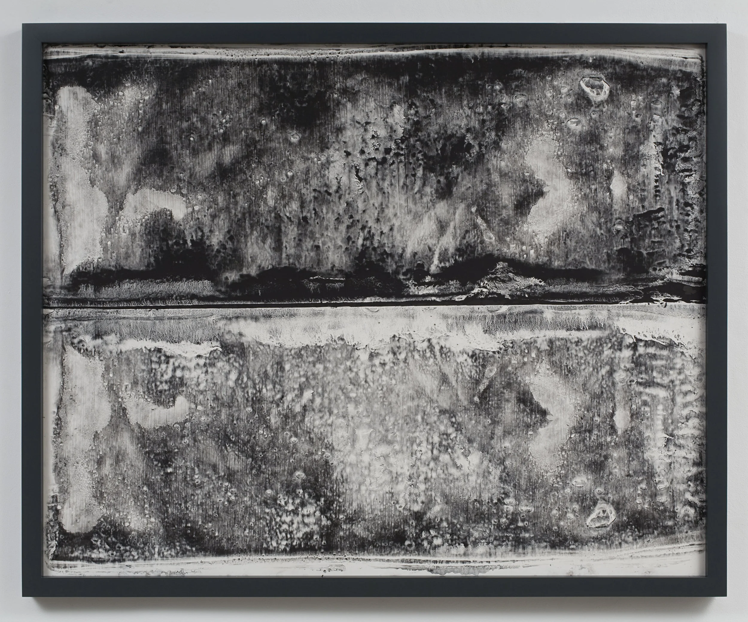 Marine, Paysage de nuit, 2010 pigment sur papier 121,9 cm x 152,4 cm