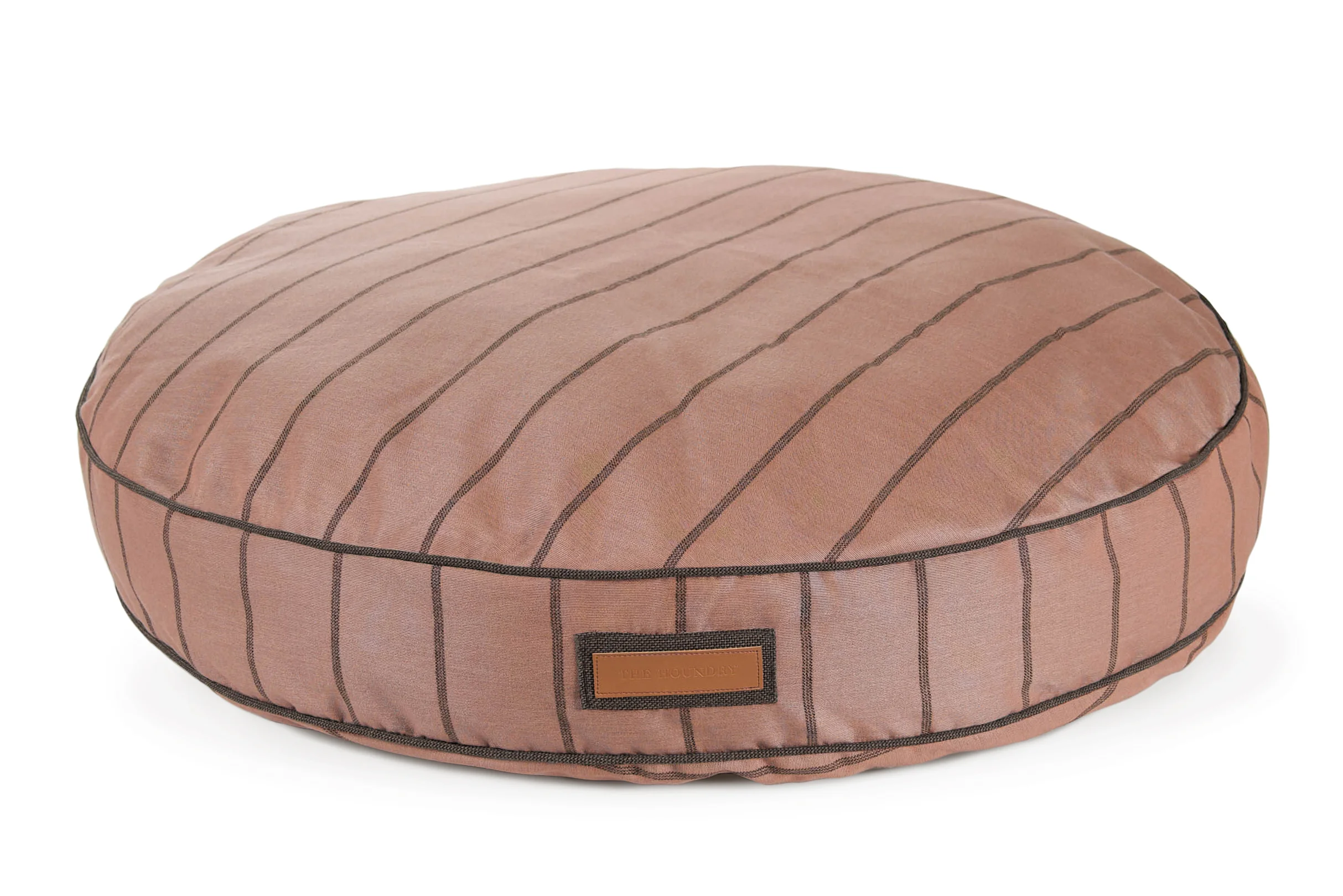230019-Blushing Basset-The Houndry Pet Beds-Rect-1.jpg