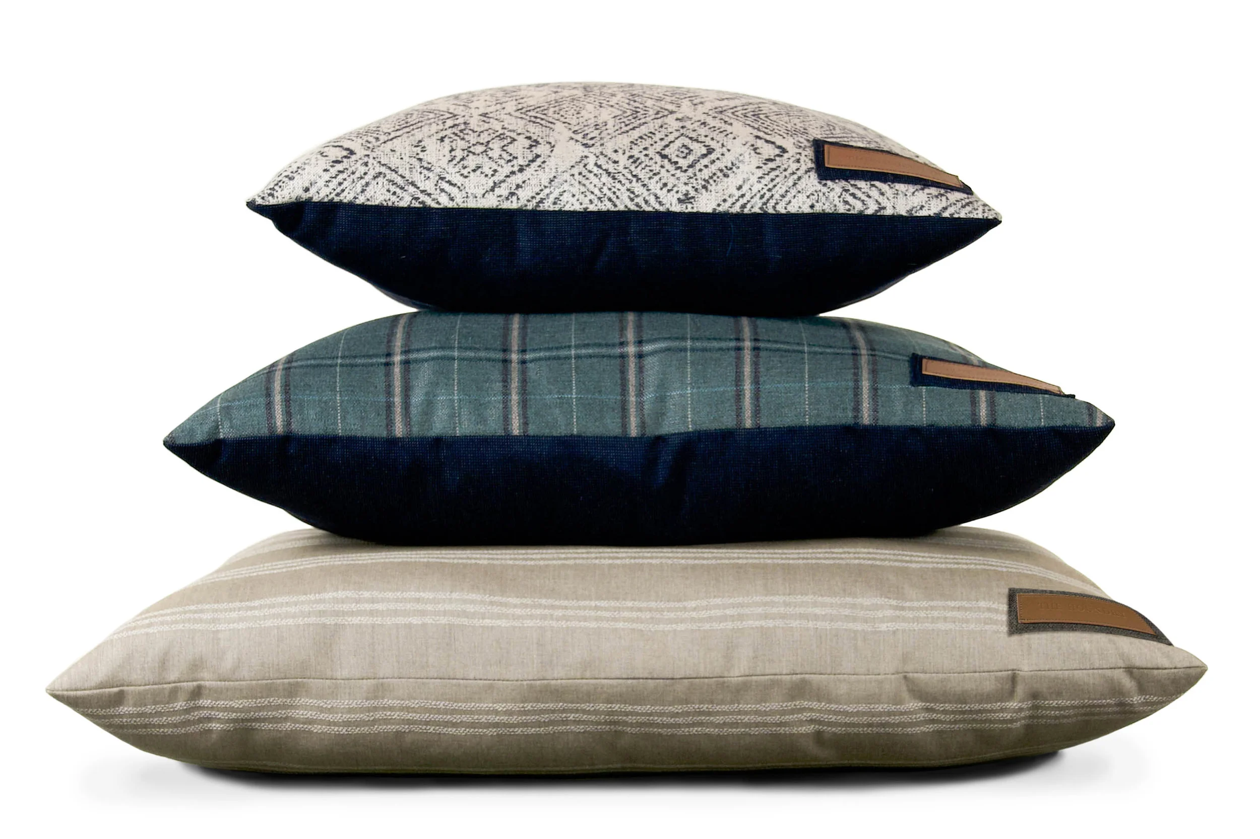 470016-Parchment Pointer-The Houndry Pet Beds-Rect-6.jpg