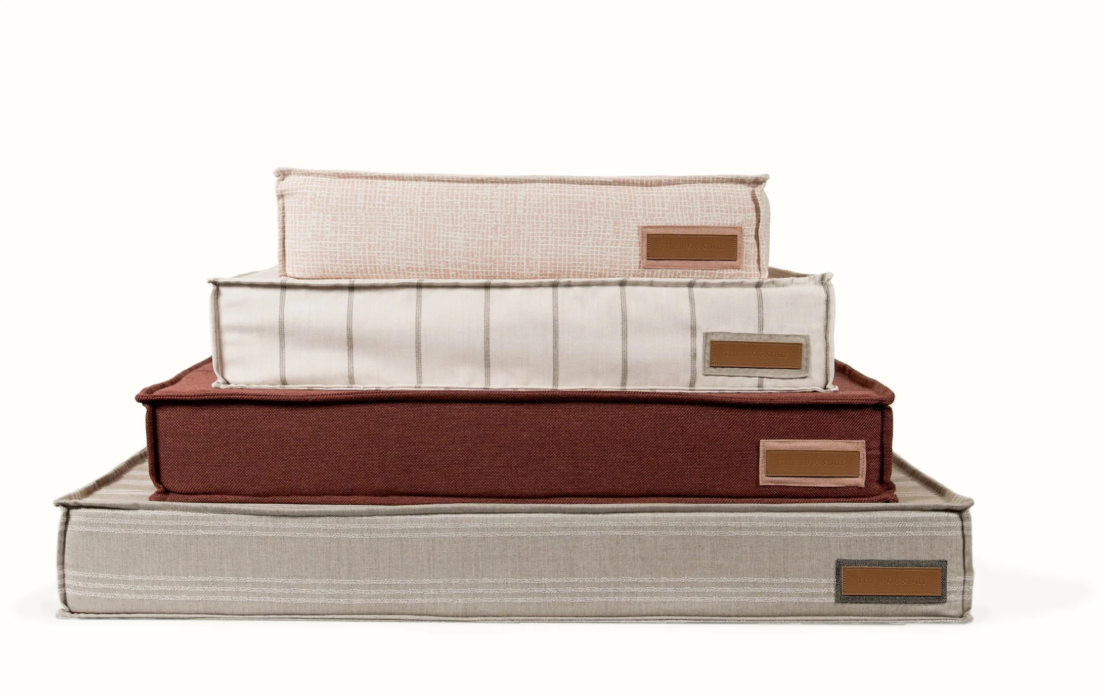 Silos-Stacked-Lounger-Blush.jpg
