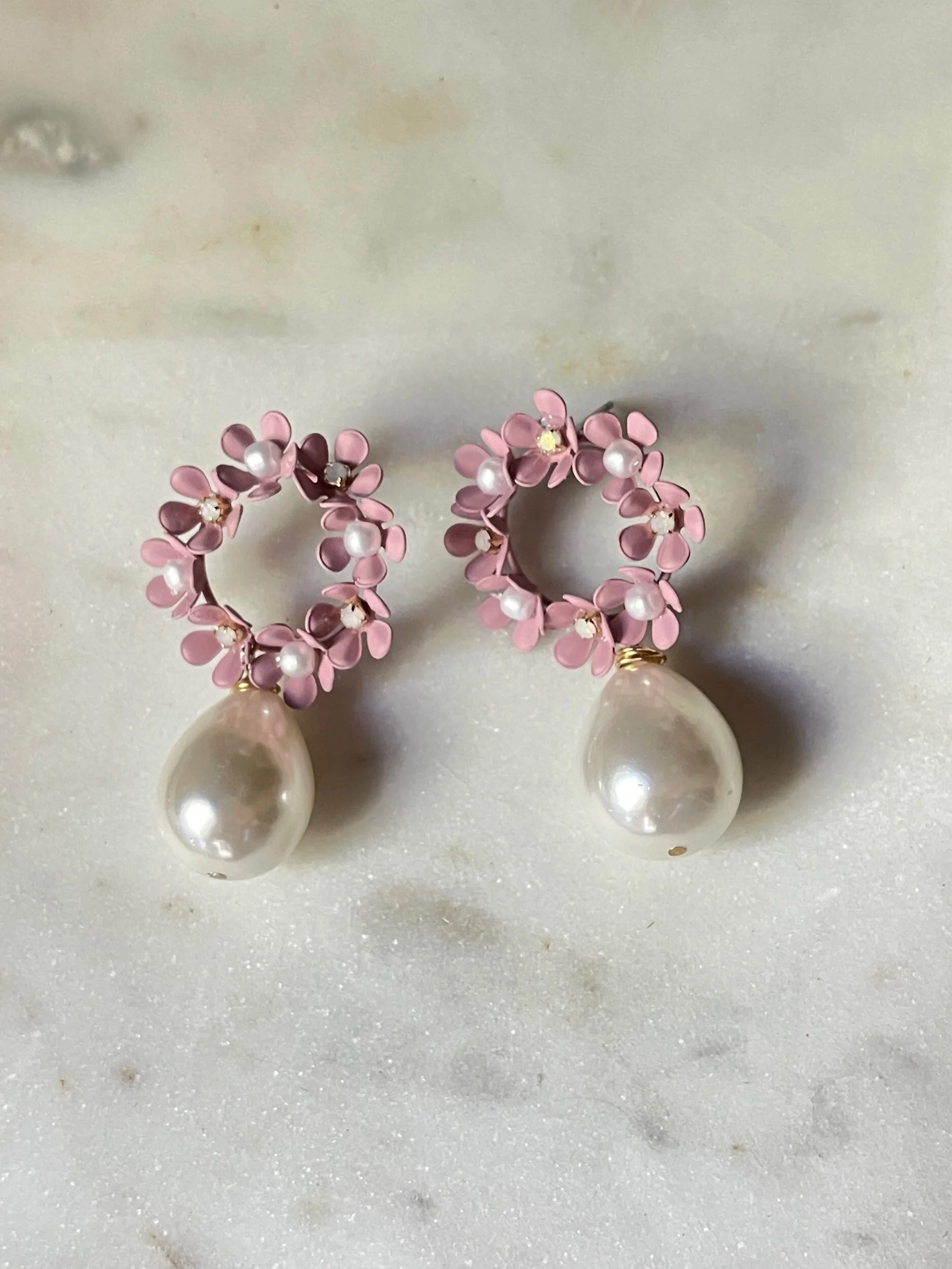 FBEF45AA-C6A2-42D4-9111-E20A0F525959