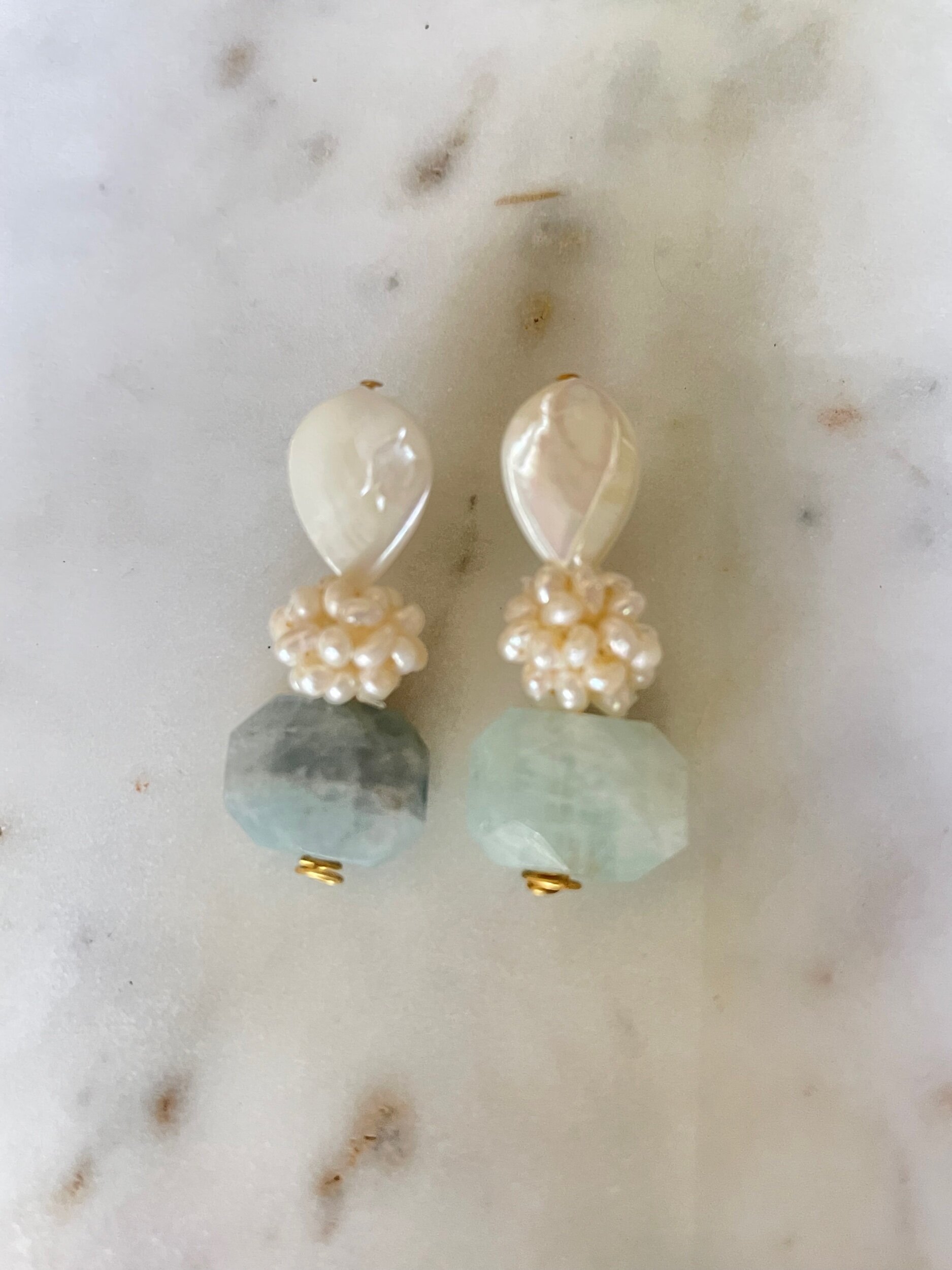 37630DE1-92B8-44EE-A865-2500E15ADB53