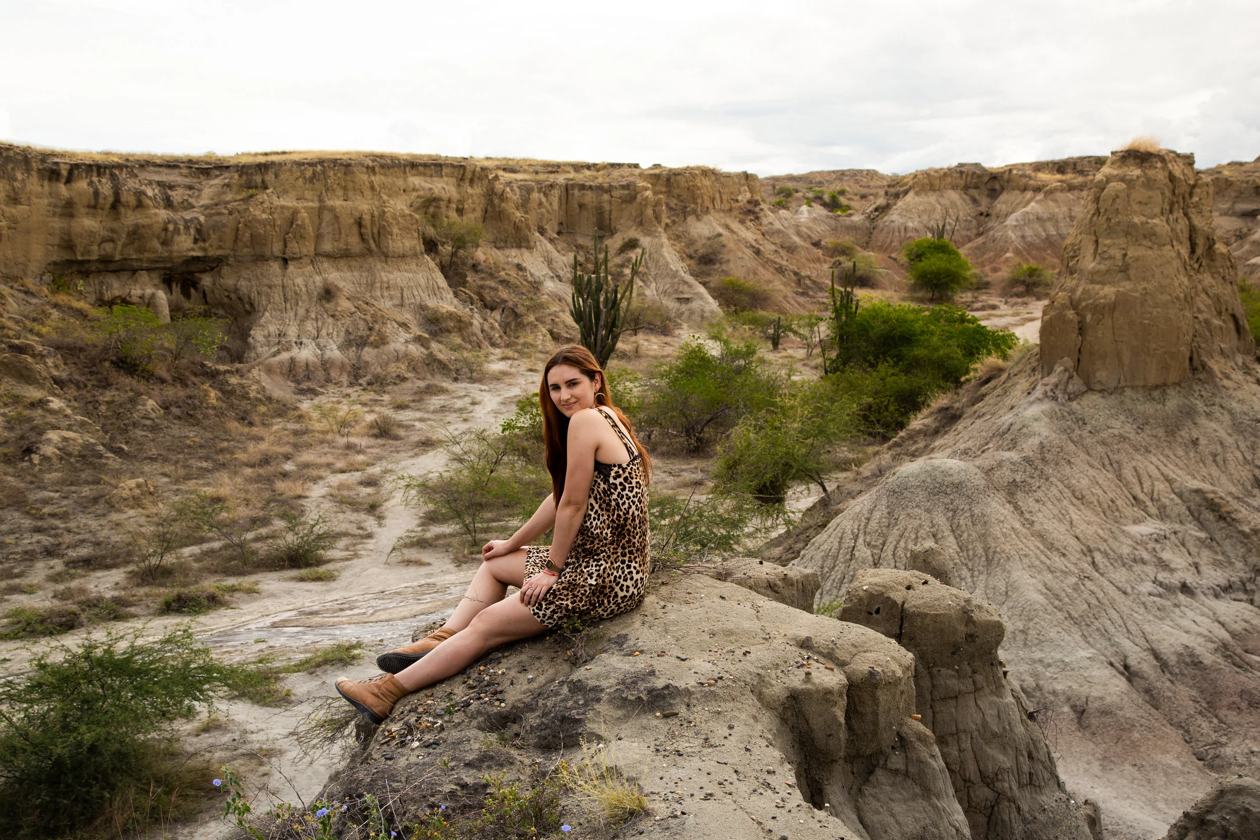 Claudia en el desierto gris de la Tatacoa