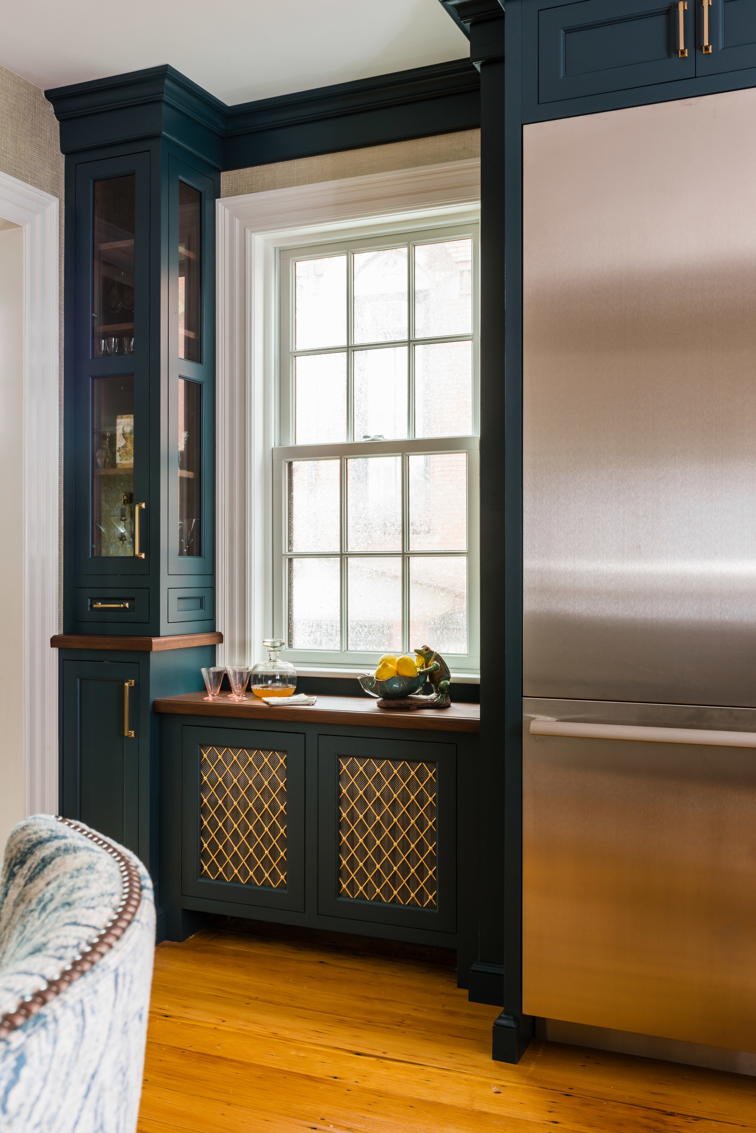 Heat register detail wire mesh, TopNotch Design Studio and Nesting Designs Photography: Jessica Delaney