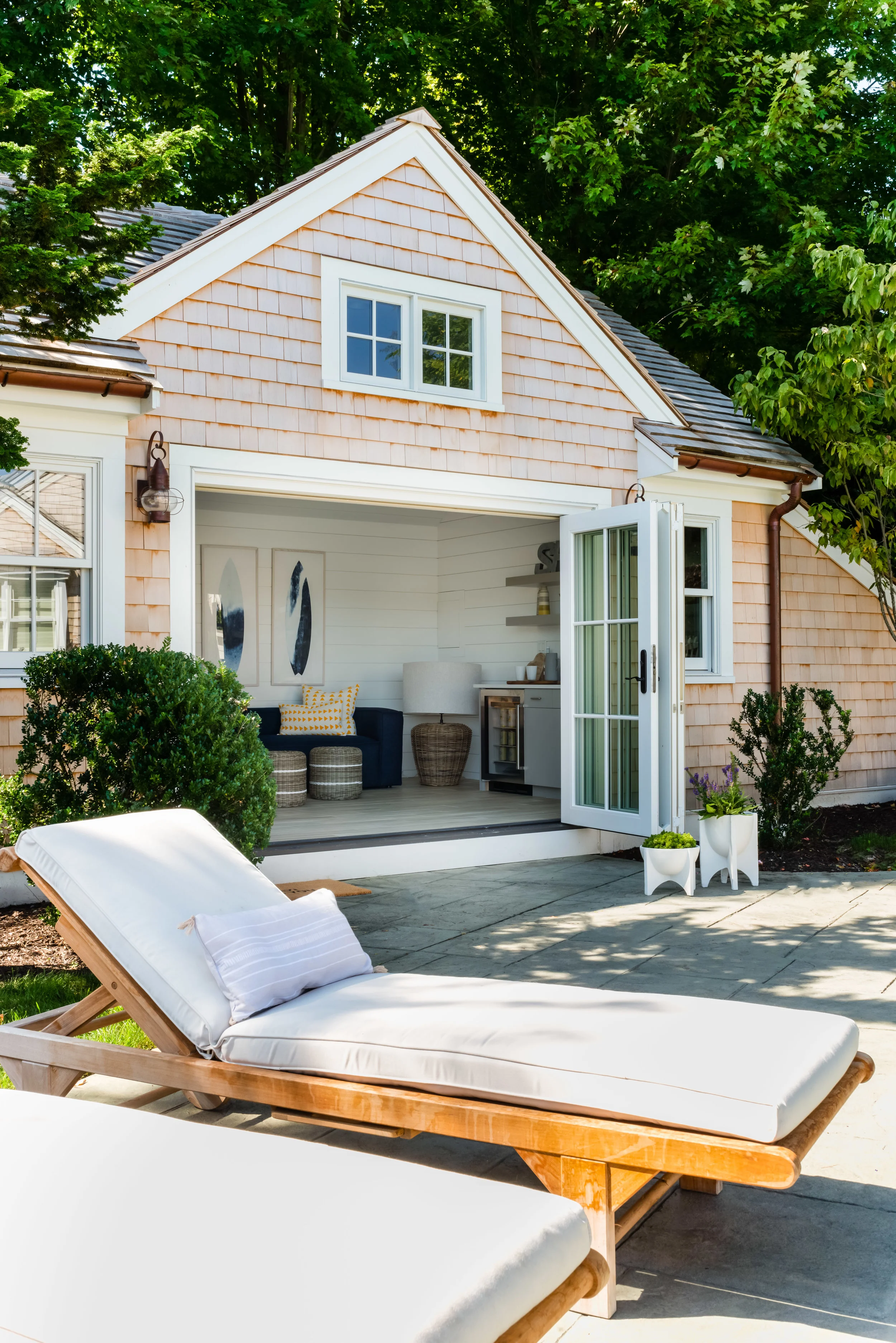 Marvin Ultimate Bi-fold Door; Marvin windows. Builder: Archwright // Interior Design: CM Design // Photo: Jessica Delaney