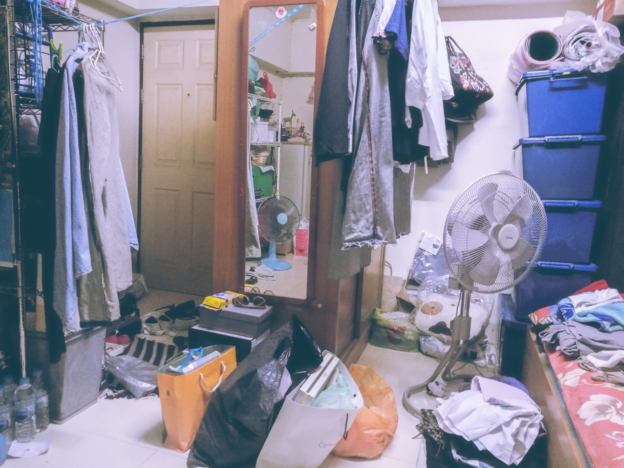 home-declutter.jpg