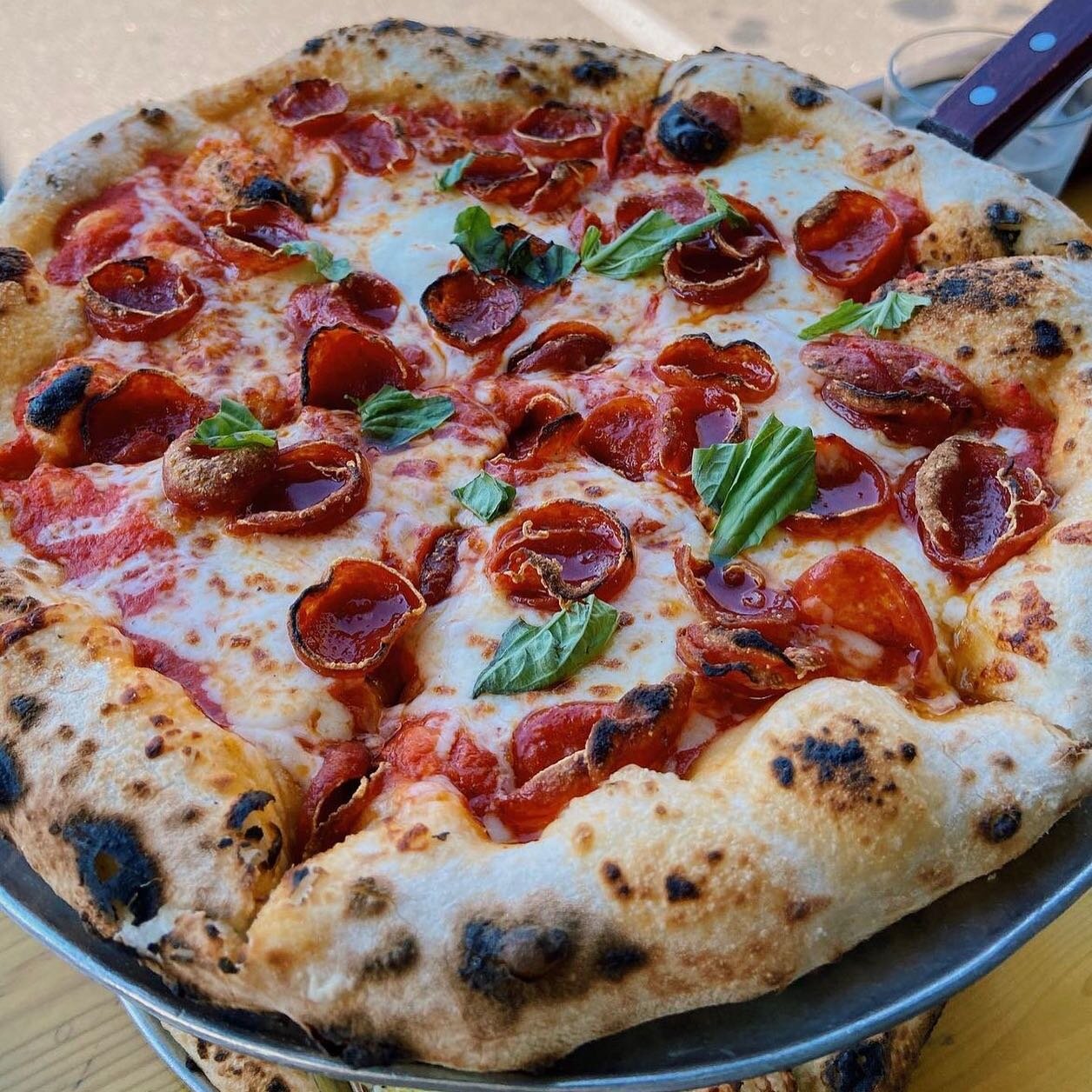 Nothing like the classics 🔥🍕#repost @munchwithmeee 

Looking to change it up? We have 46, yes FORTY SIX different pizzas on our menu - Neapolitan style, available in whole wheat and gluten free dough as well . 

You can even craft your own. See the