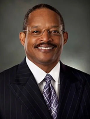 Wayne McConnell_photo.jpg