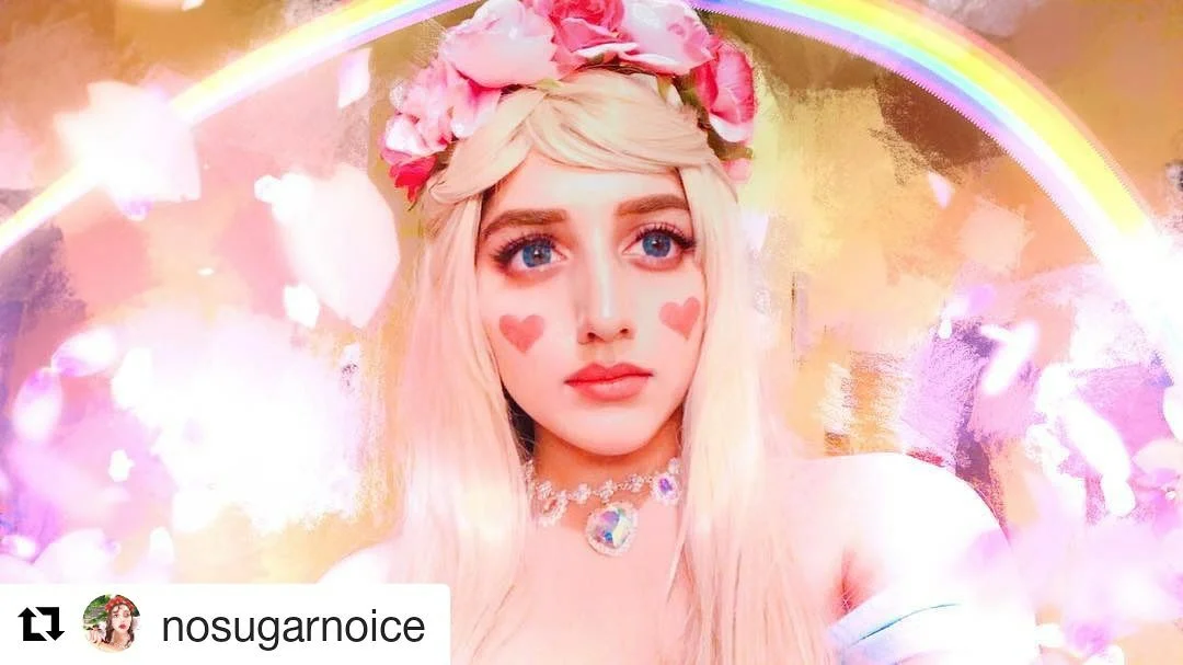 @nosugarnoice feat Puvithel Crystal Heart necklace