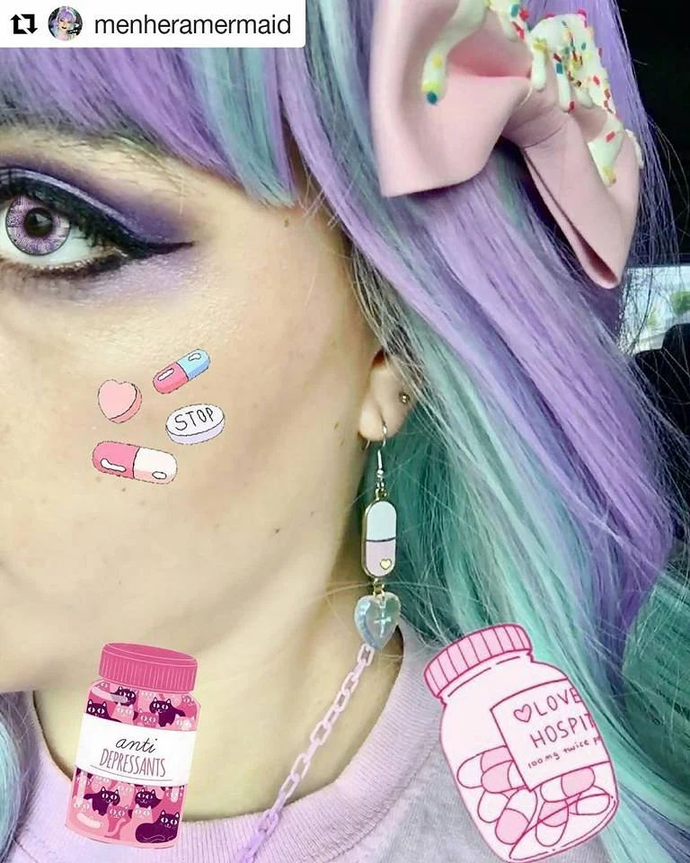 @menheramermaid feat. Puvithel Pick Me Up earrings