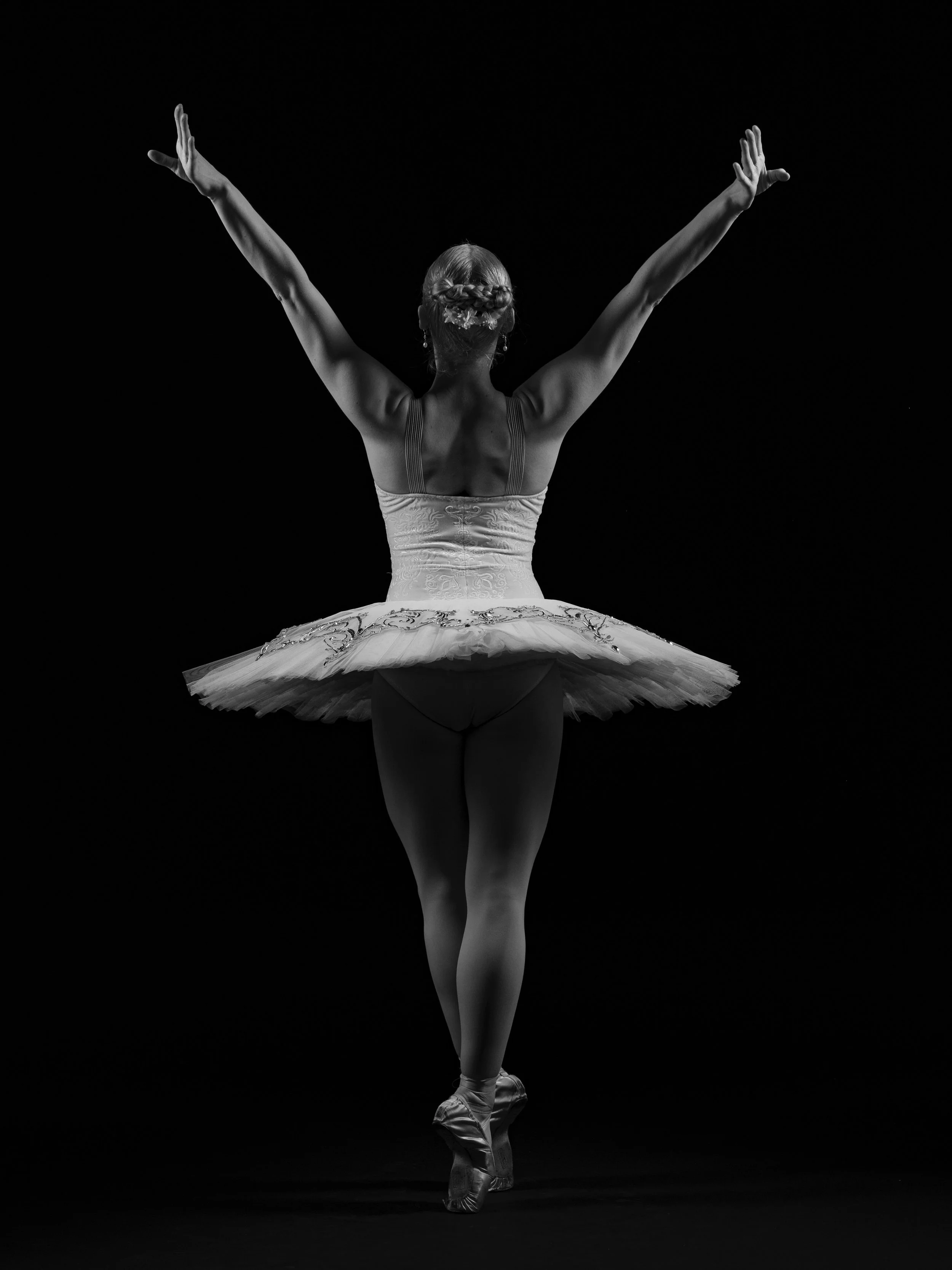  © The Dance Group / Poise Dance 