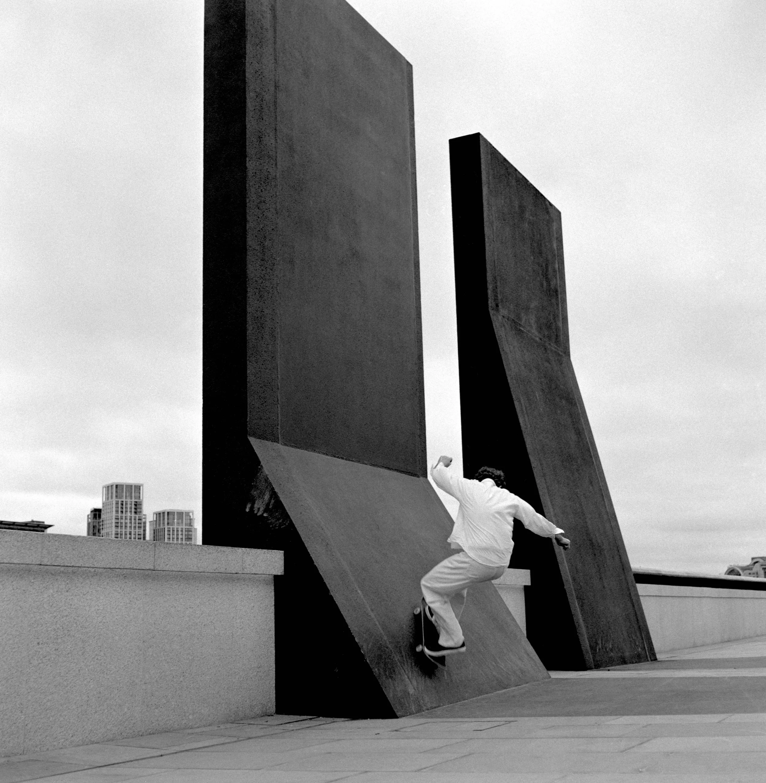  The Slow Shutter, The Exp Exhibition  © Felix Hall Close 