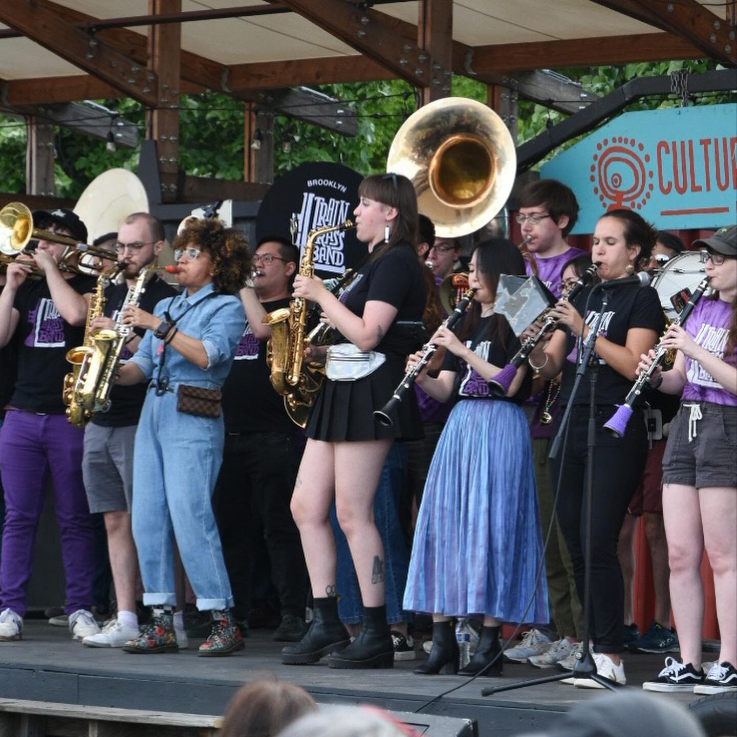 We had such a fun time rocking out on the @culturelablic stage for their opening day celebration tonight! Thanks for having us 😘

Come see us tomorrow from 5-10 PM at @3dollarbillbk for our Anniversary Concert! 

#culturelablic #outdoormusic #concer