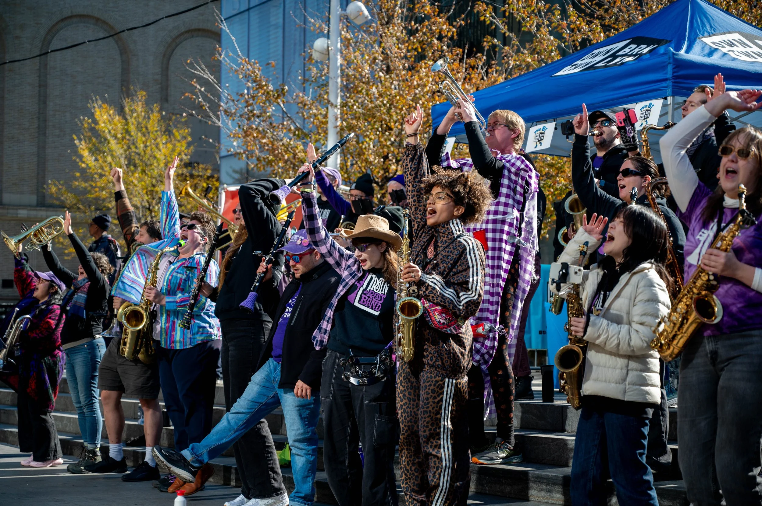 LTBB Cheers at NYC Marathon