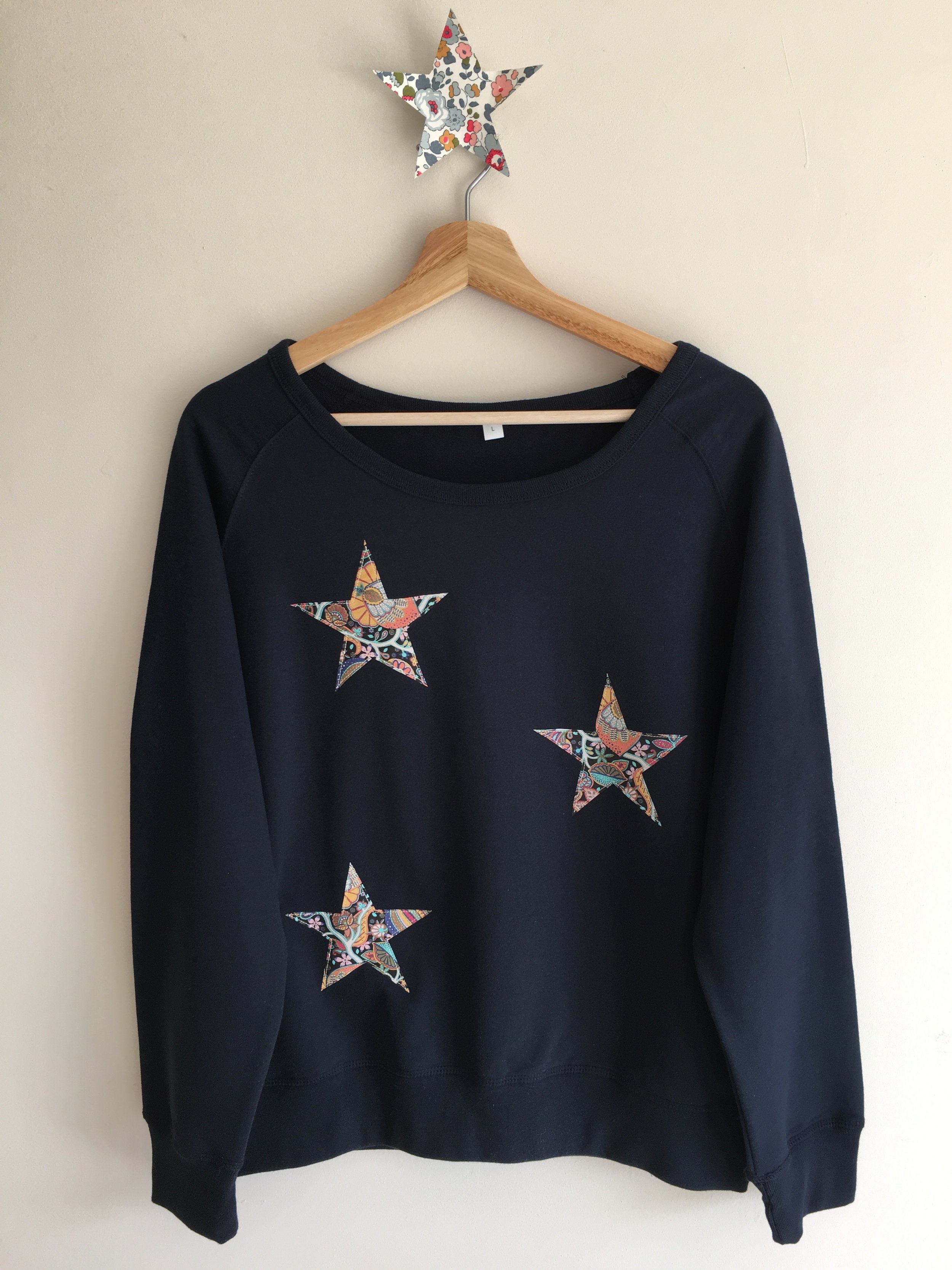 ladies sweat shirts