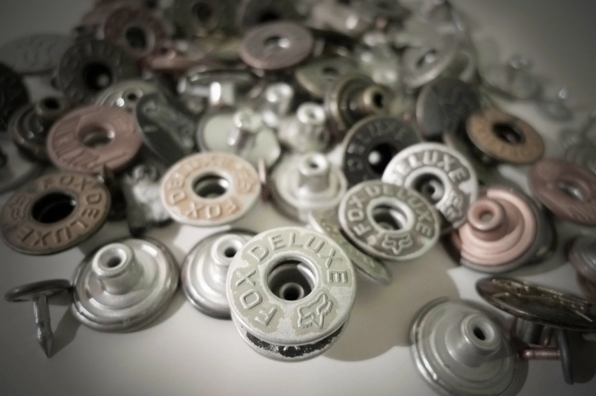 trims-fox-denim-buttons-1.jpg