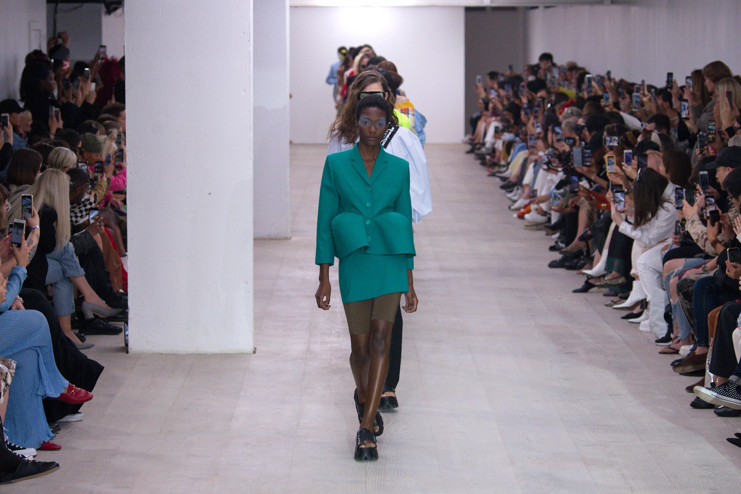 Look 32.jpg