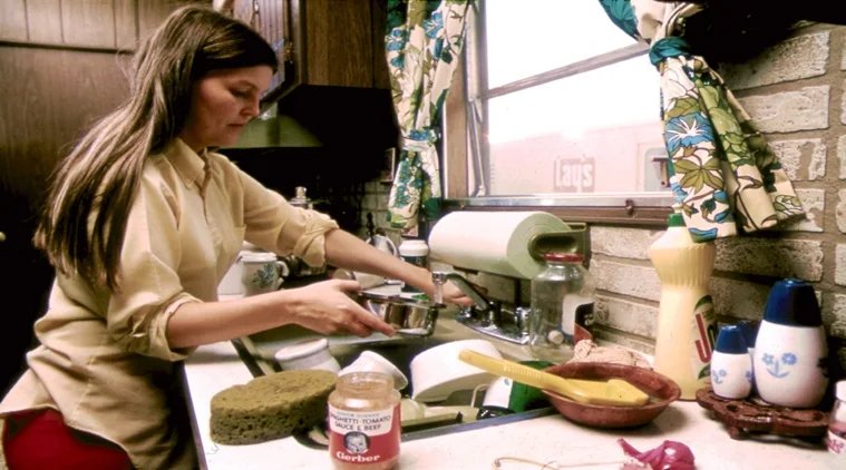 housewife_wikimediacommons_759-422.jpg