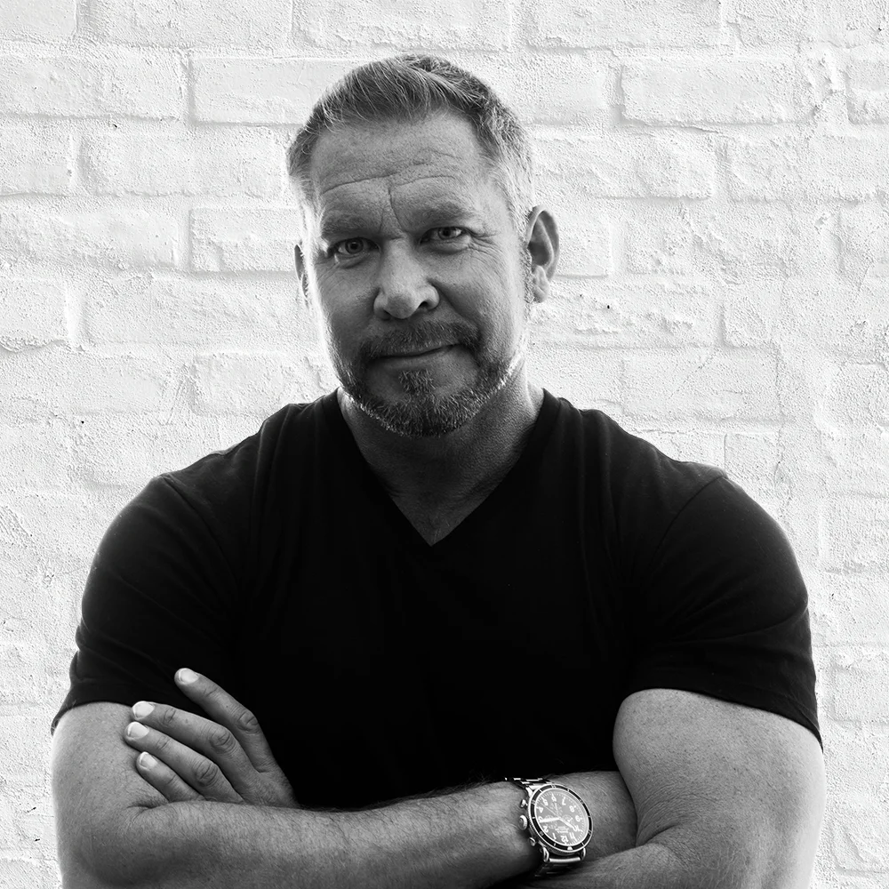 20190114_M4_Headshots-BW-2.jpg