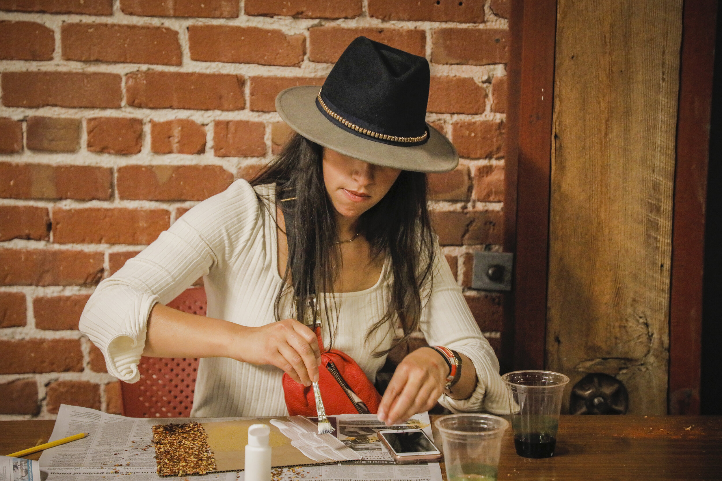 woman in hat .jpg