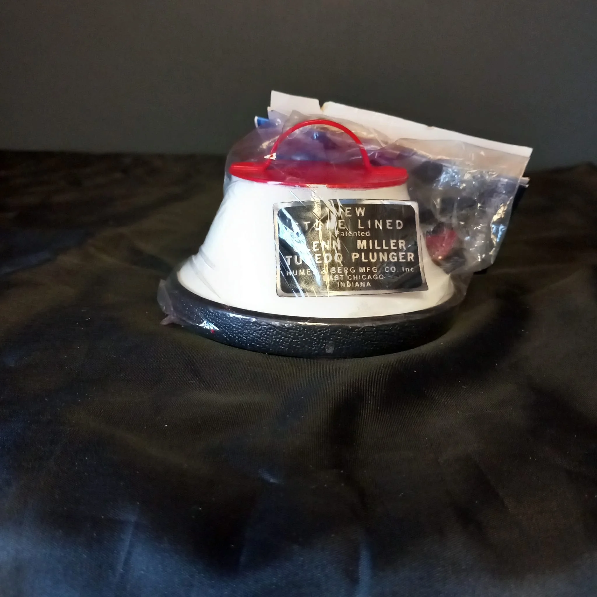 Humes & Berg Glen Miller Tuxedo Plunger Mute - Trumpet