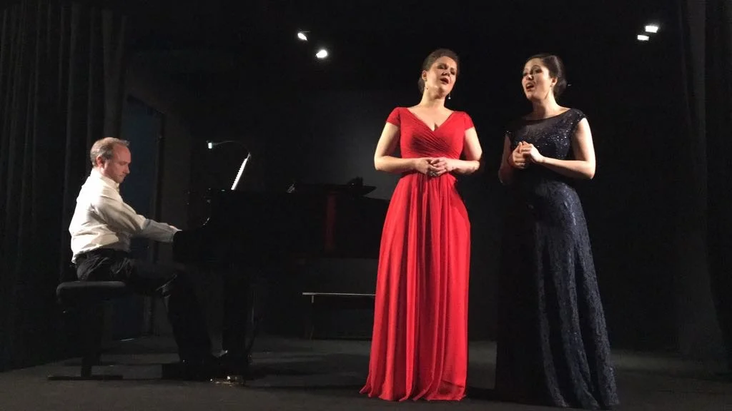 Reviews Gala Offenbach - L'instant Lyrique Eléphant Paname