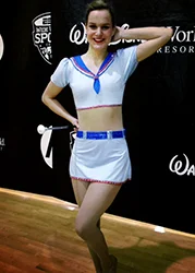 showtwirl.jpg
