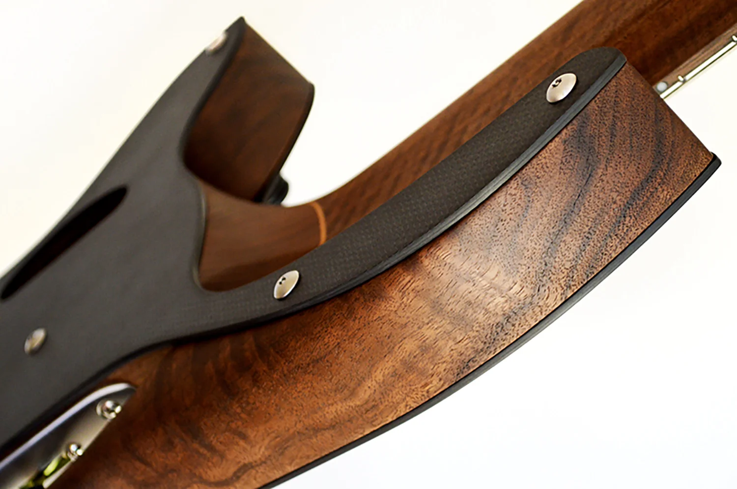 carbon-fiber-guitar.jpg