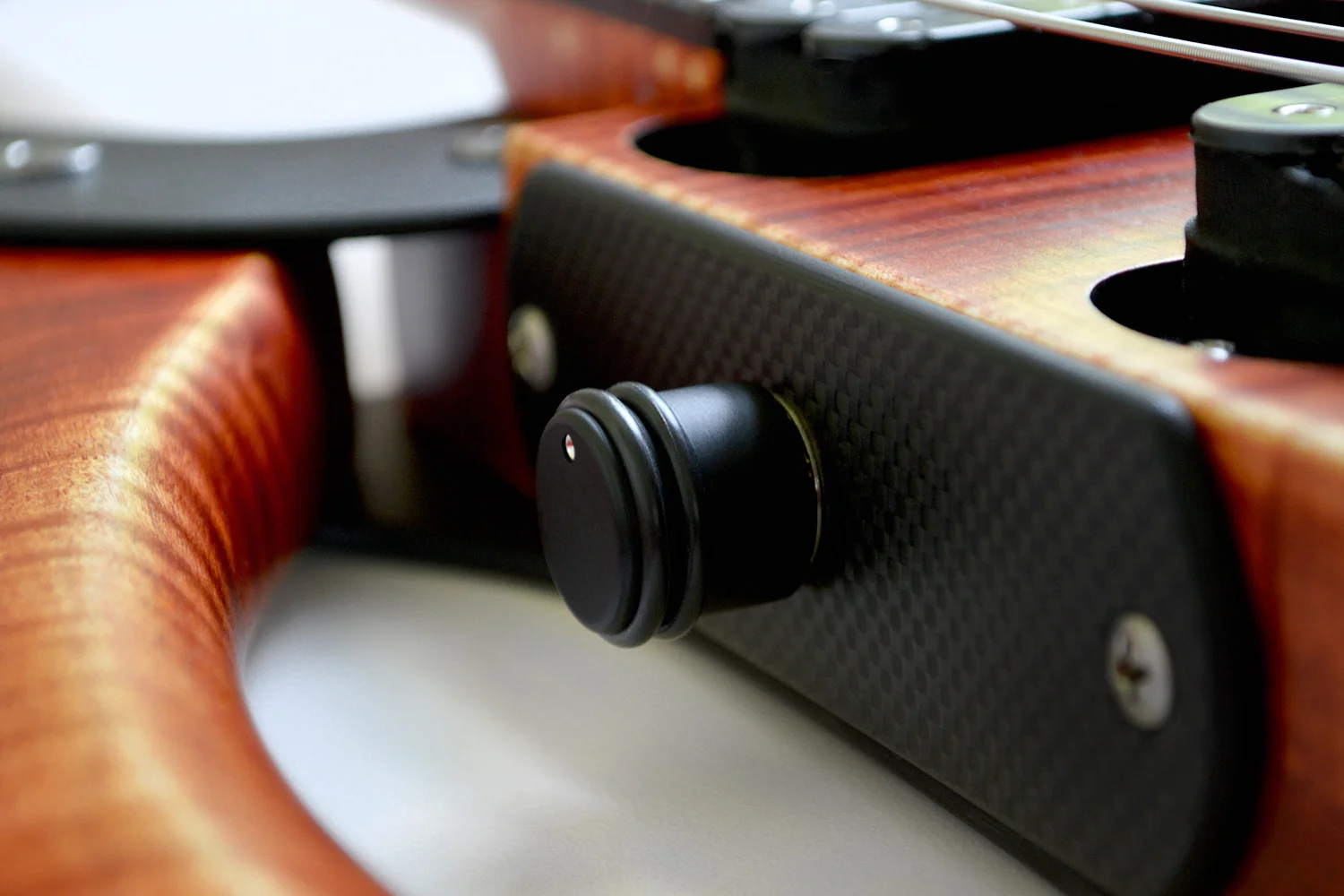 carbon-fiber-guitar.jpg