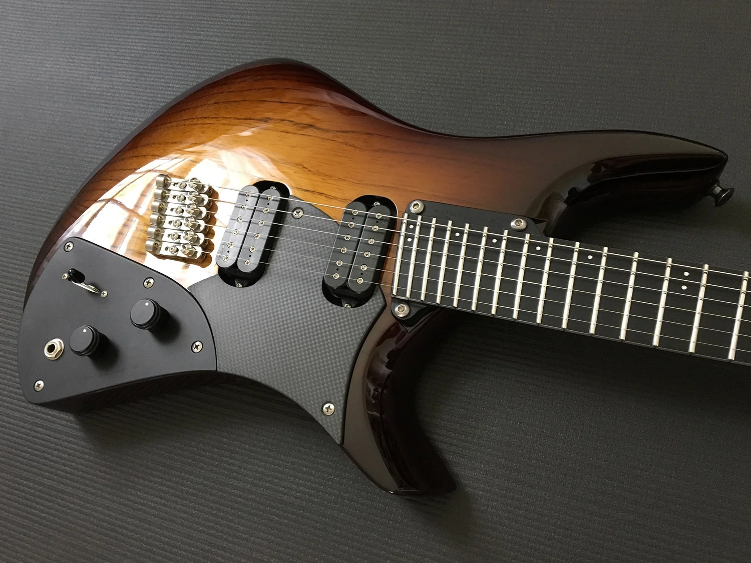 Element-Neck-2.jpg