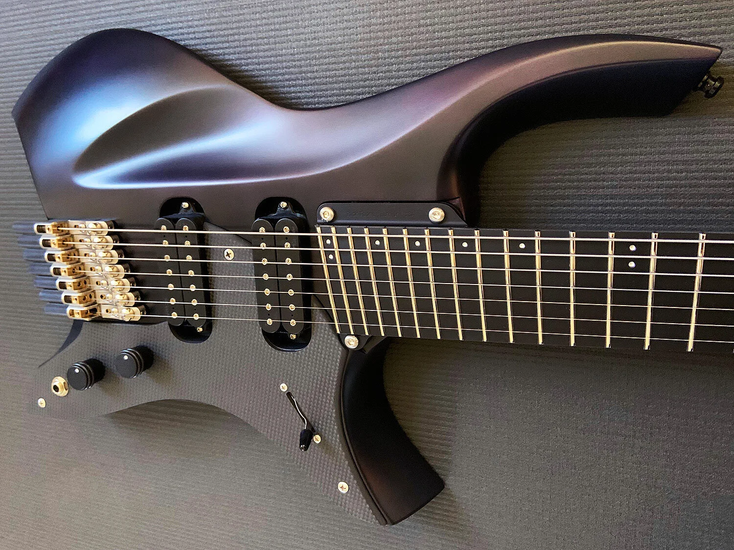 Ergonomic-Guitar.jpg