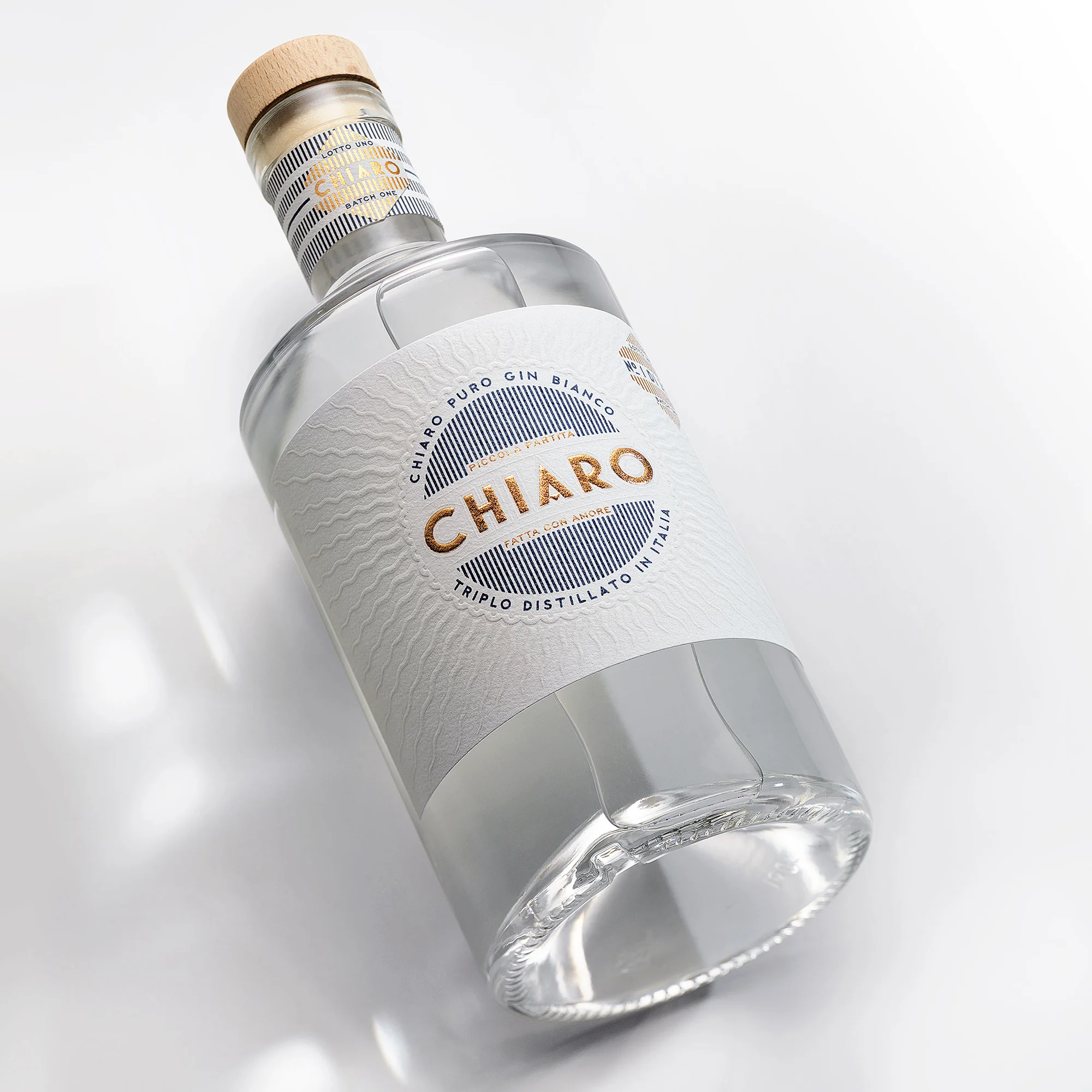 Harcus_Chiaro_Gin_1.jpg