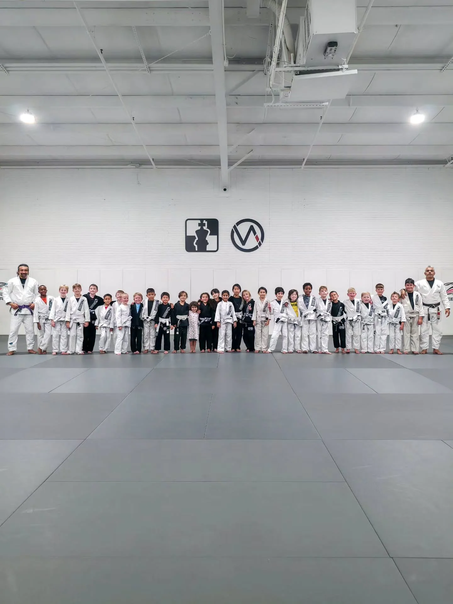 Little Kids crew.

Another packed Friday on the mats with our 6&ndash;8 year olds.

Watching this program continue to grow has been special. Different personalities, different levels, boys and girls, all learning together, building confidence, making