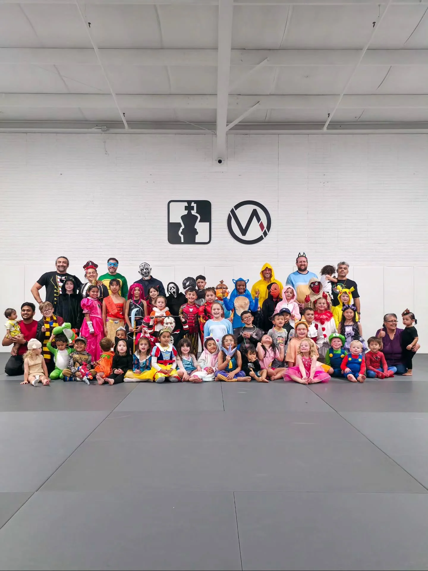 🎃👻 VA SPOOKTACULAR 2026! 👻🎃

Another Halloween party in the books!

Thank you to all our students, parents, and families who came out to celebrate with us!

Costumes, pizza, music, 200 glow sticks, and a whole lot of fun! The kids had an absolute