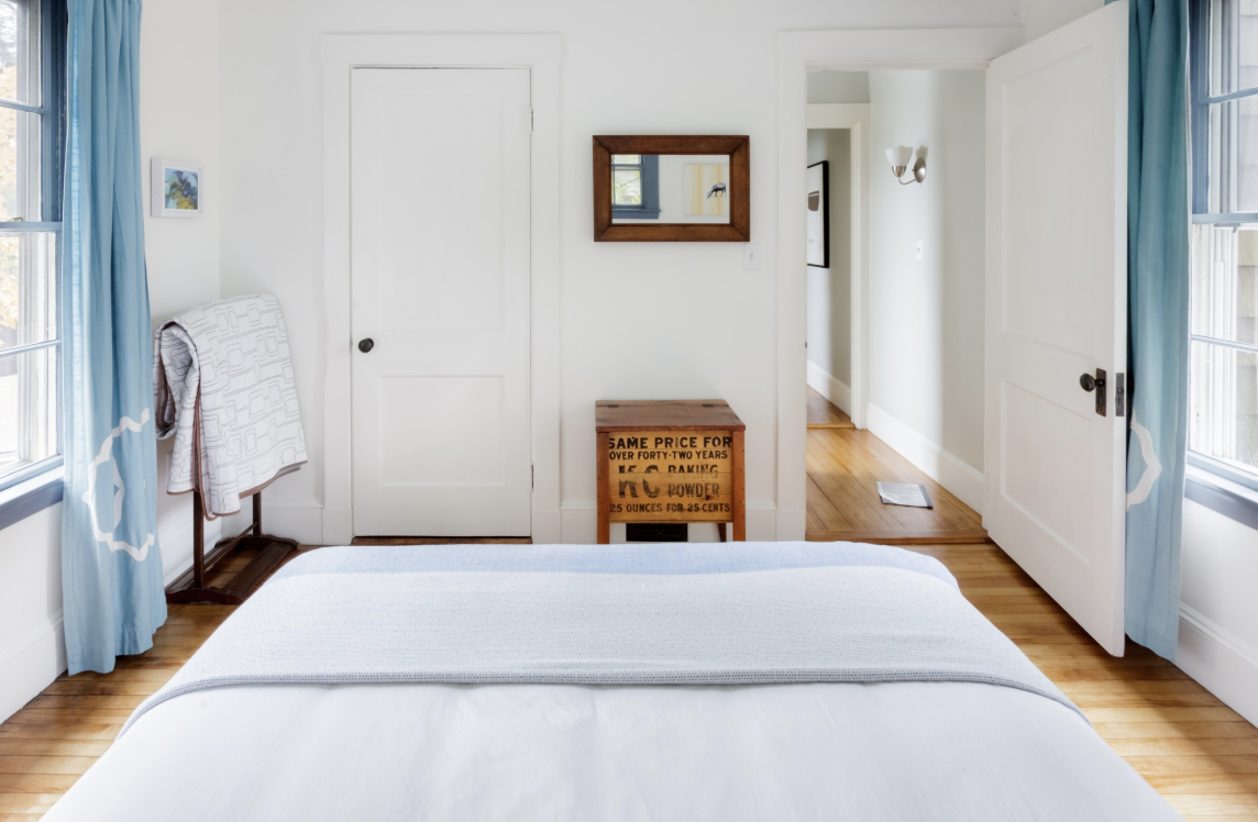 All photos via Airbnb listing.