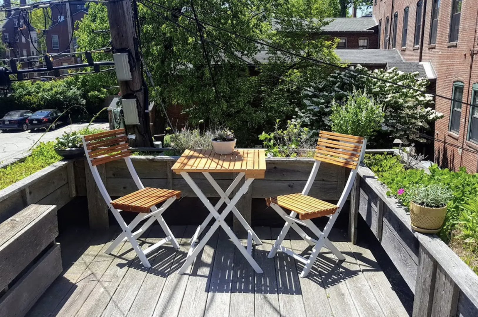 All photos via Airbnb listing.