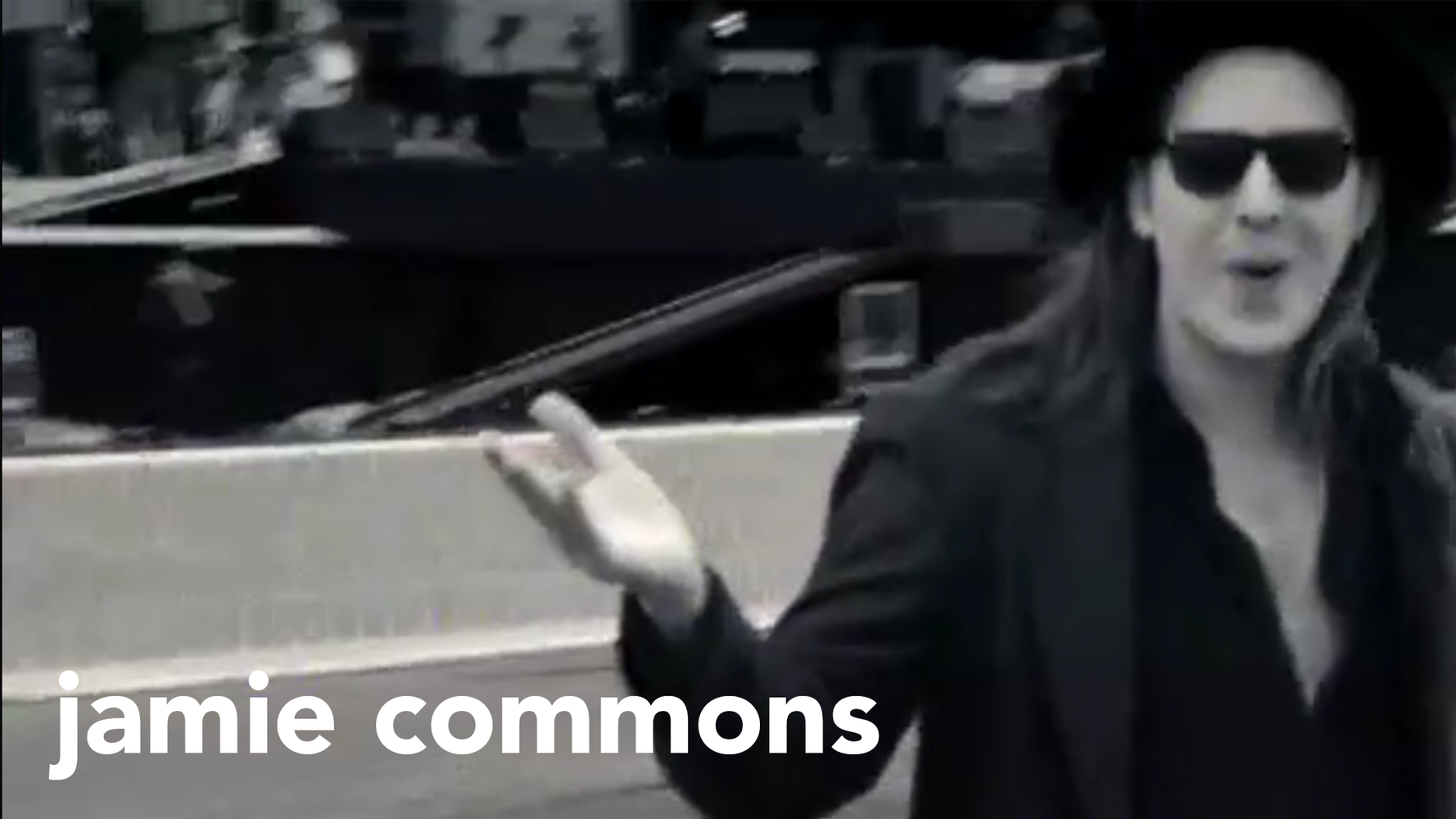 JAMIECOMMONS03.png