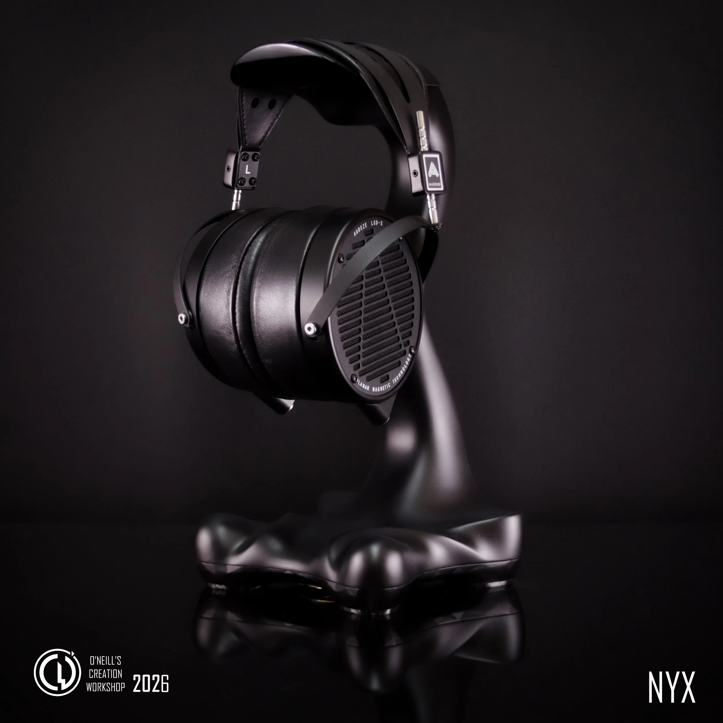 NYX-Grumpy-Goose-Headphone-Stand-black (6).jpg