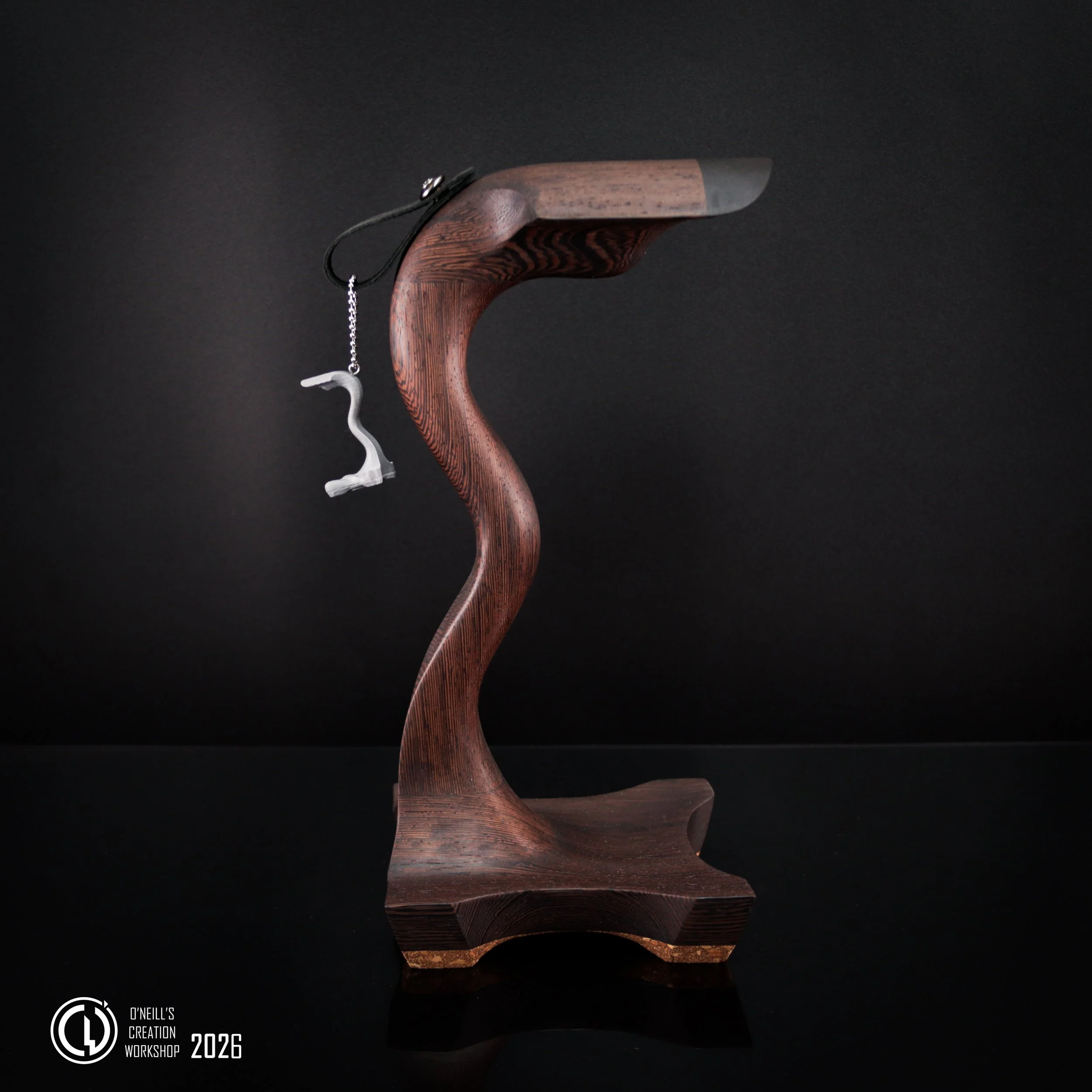 Wenge-S1-Grumpy-Goose-Headphone-Stands (2).jpg