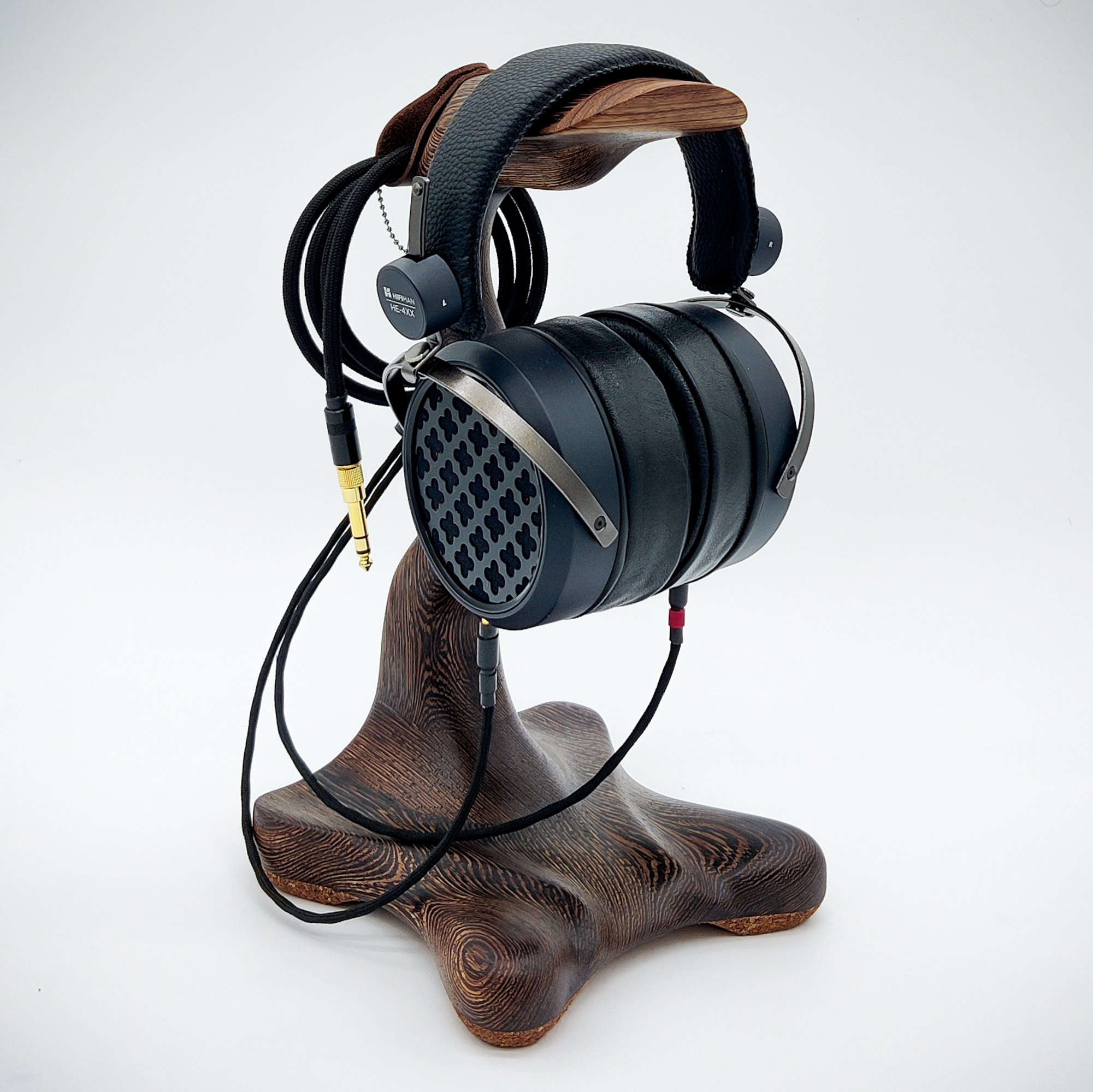 2021 Grumpy Goose Headphone Stands — O'Neill's Creation Workshop