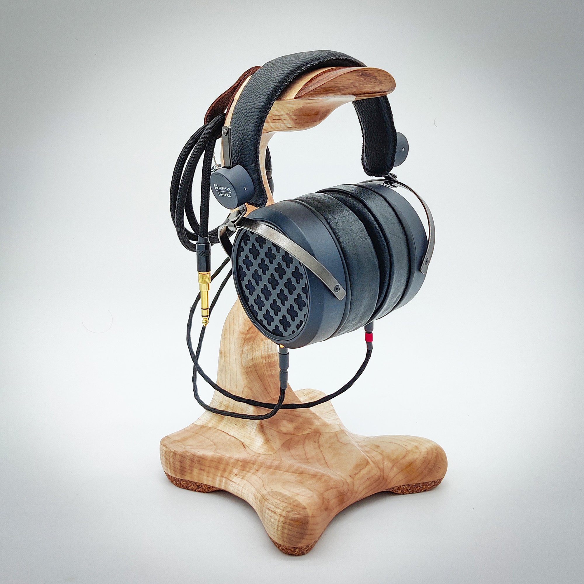 2021 Grumpy Goose Headphone Stands — O'Neill's Creation Workshop