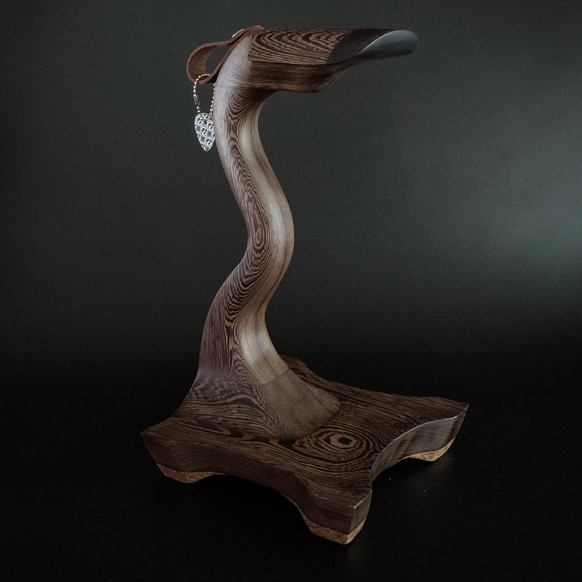 Grumpy_Goose_Headphone_Stands_O'Neill's_Creation_Workshop_2022_Wenge_and_Ebony_1.png